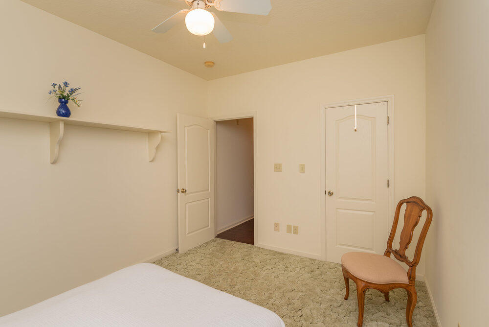 2114 Southlake Parkway Property Photo 44