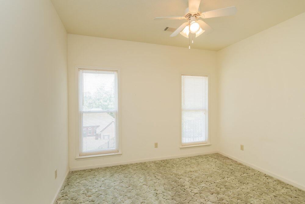 2114 Southlake Parkway Property Photo 49