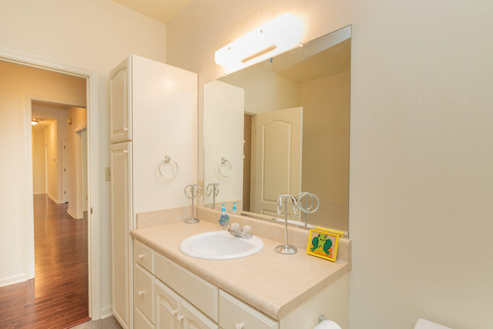 2114 Southlake Parkway Property Photo 52