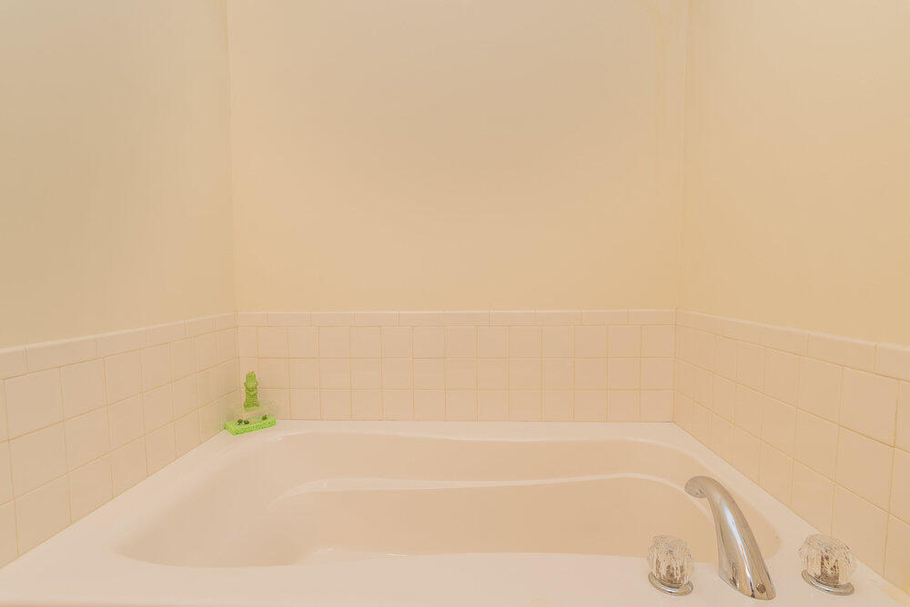 2114 Southlake Parkway Property Photo 53