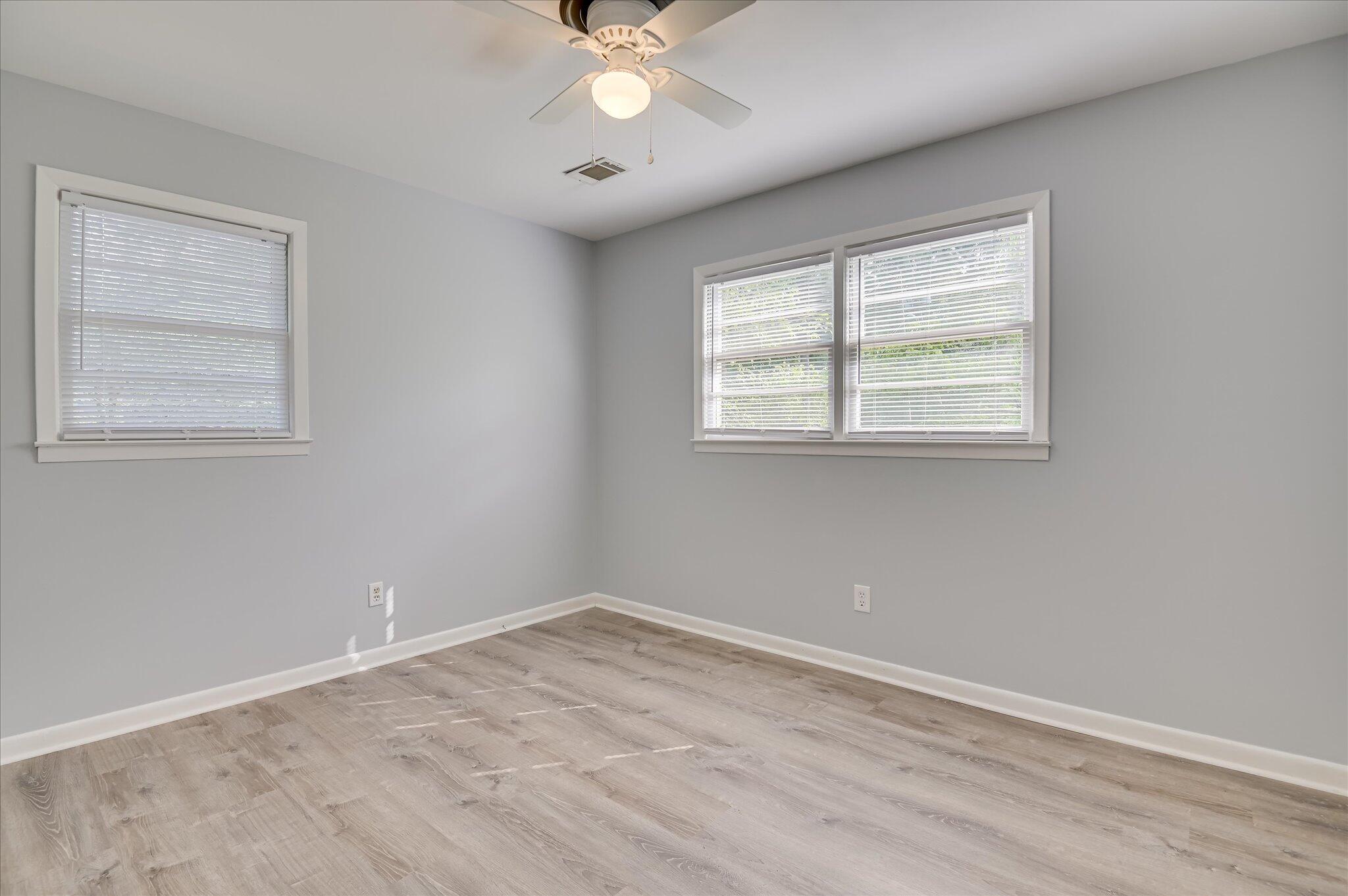 629 Canterbury Property Photo 45
