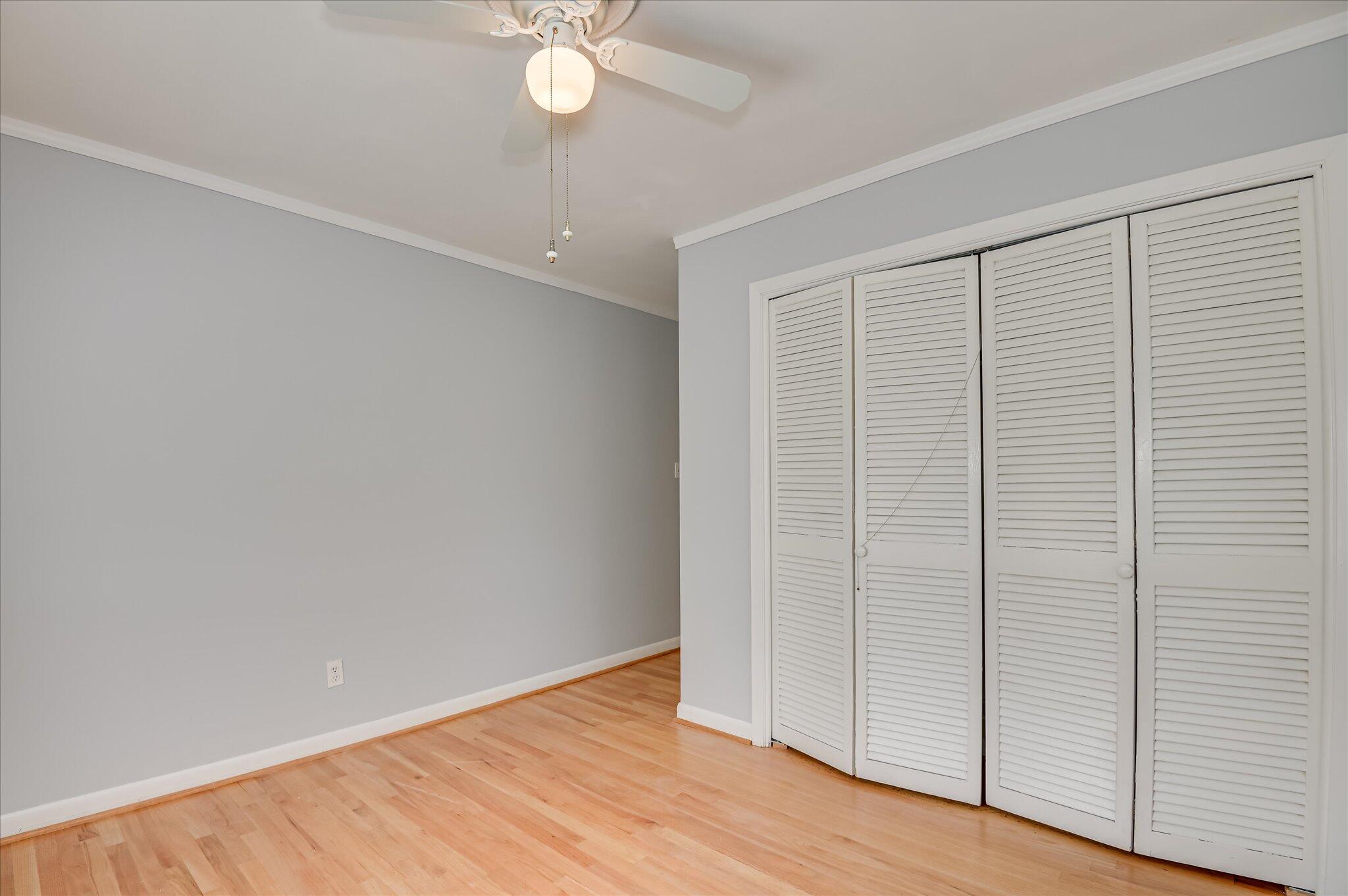 629 Canterbury Property Photo 54