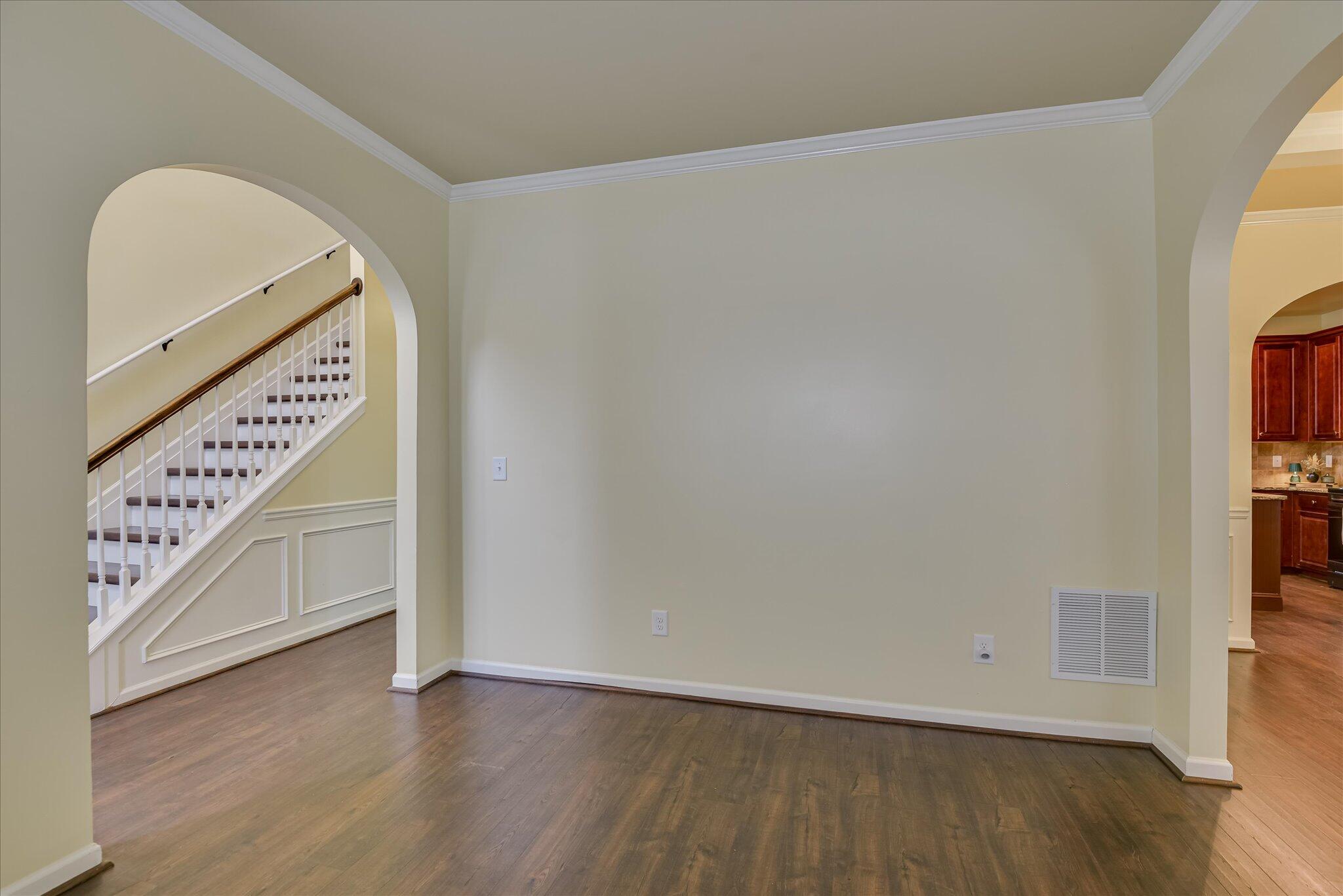 2789 Huntcliffe Drive Property Photo 5