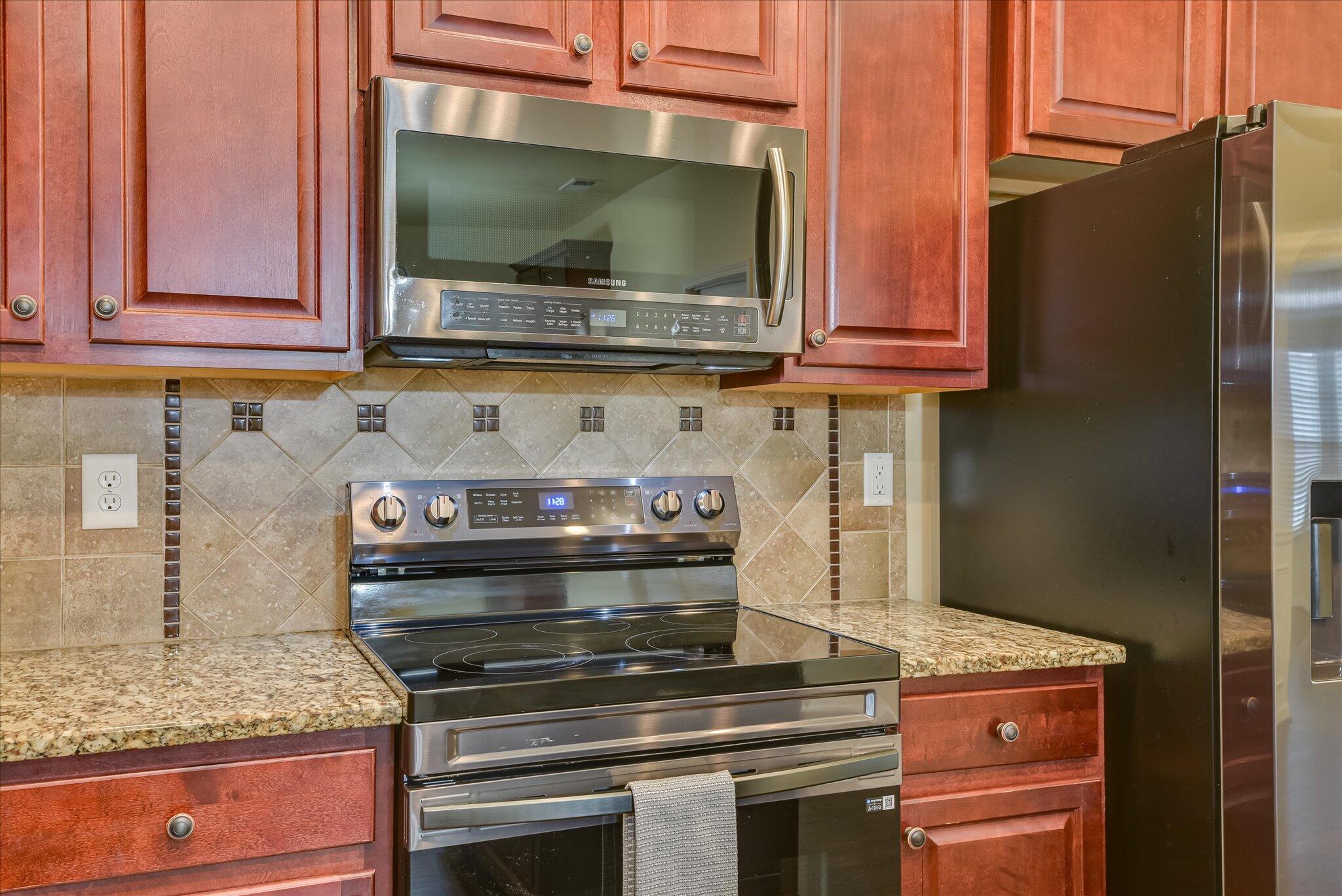 2789 Huntcliffe Drive Property Photo 14