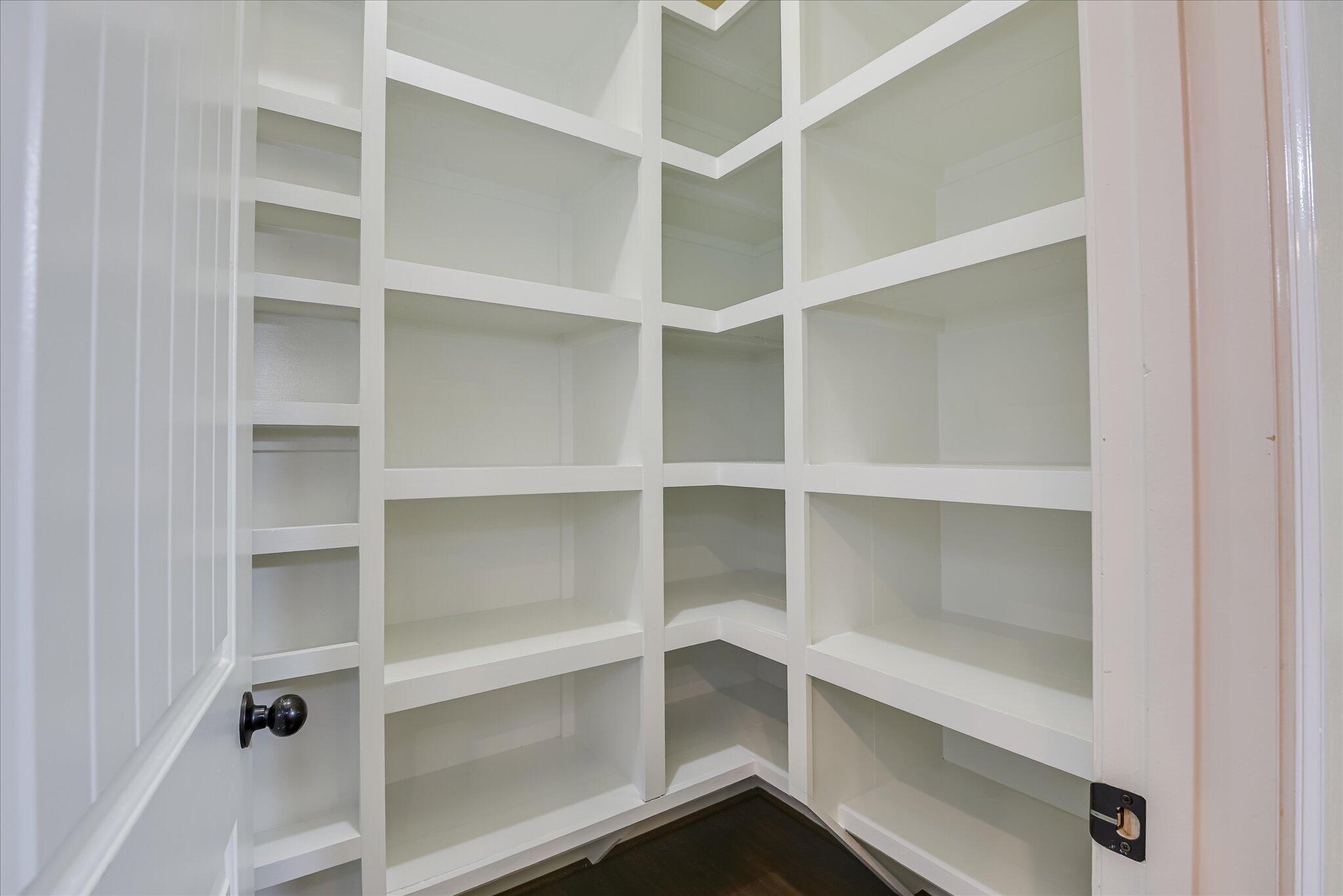 2789 Huntcliffe Drive Property Photo 17