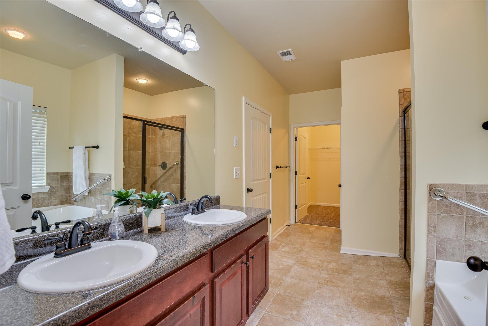 2789 Huntcliffe Drive Property Photo 32