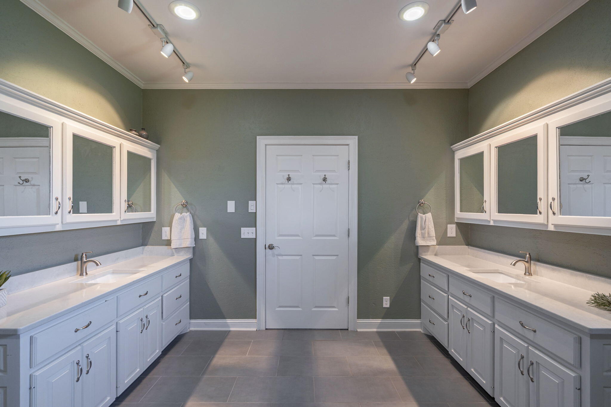 1703 Bullards Ferry Road Property Photo 32