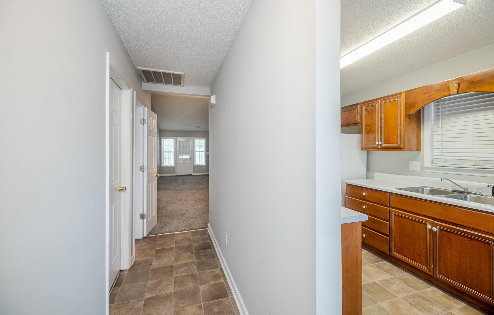 300 Nevis Drive Property Photo 4