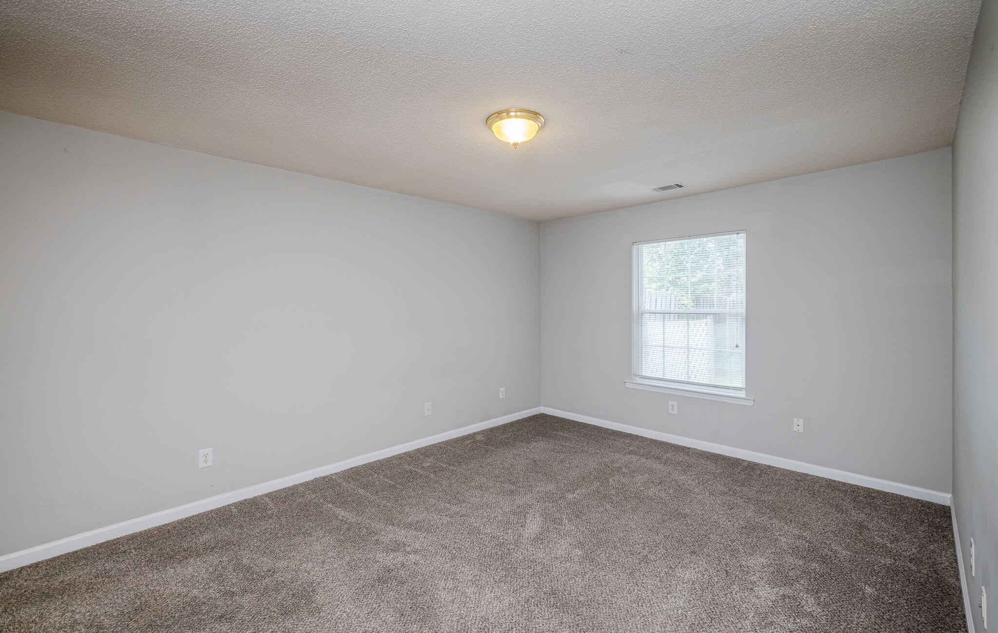 300 Nevis Drive Property Photo 17