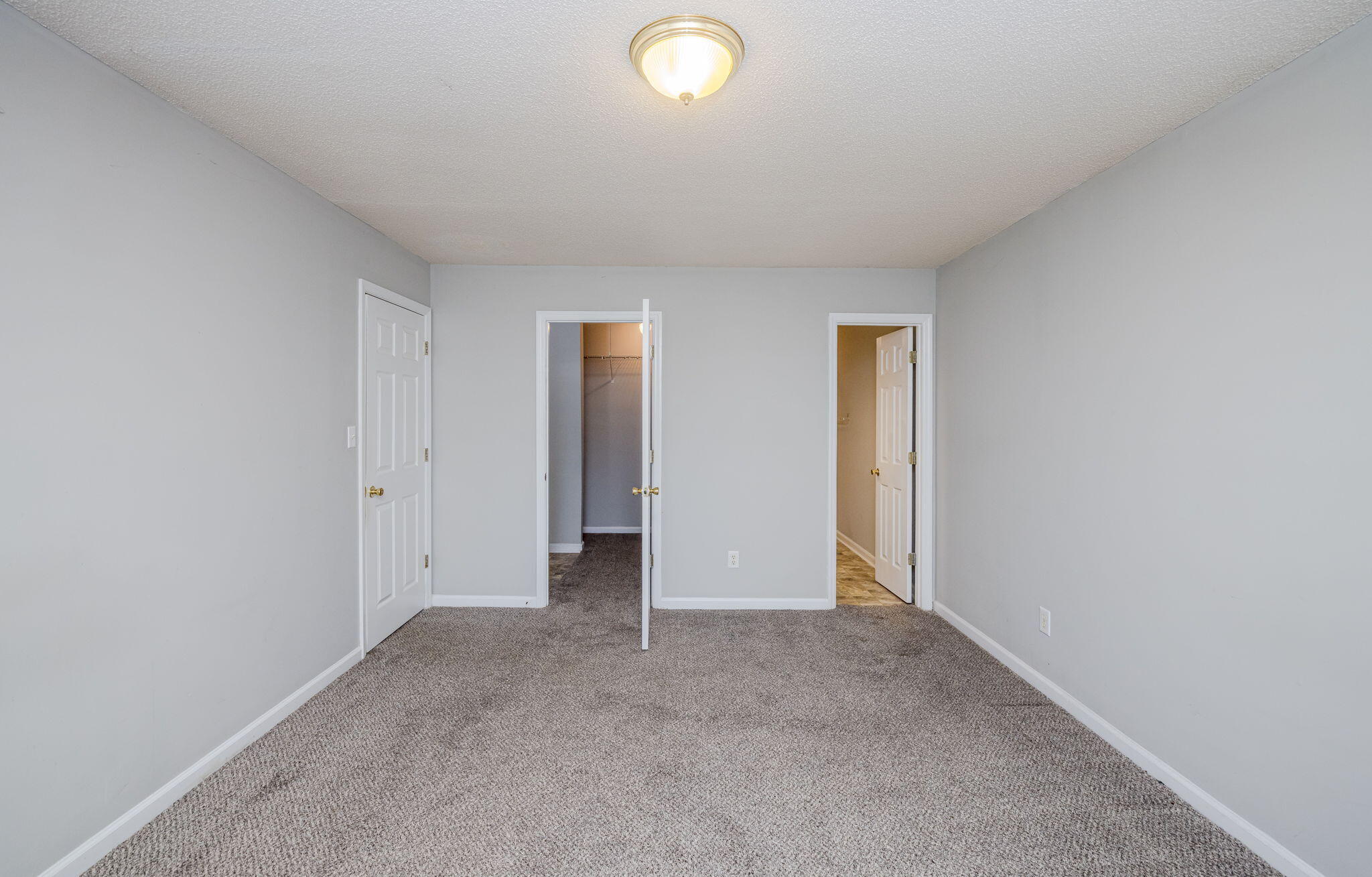 300 Nevis Drive Property Photo 19