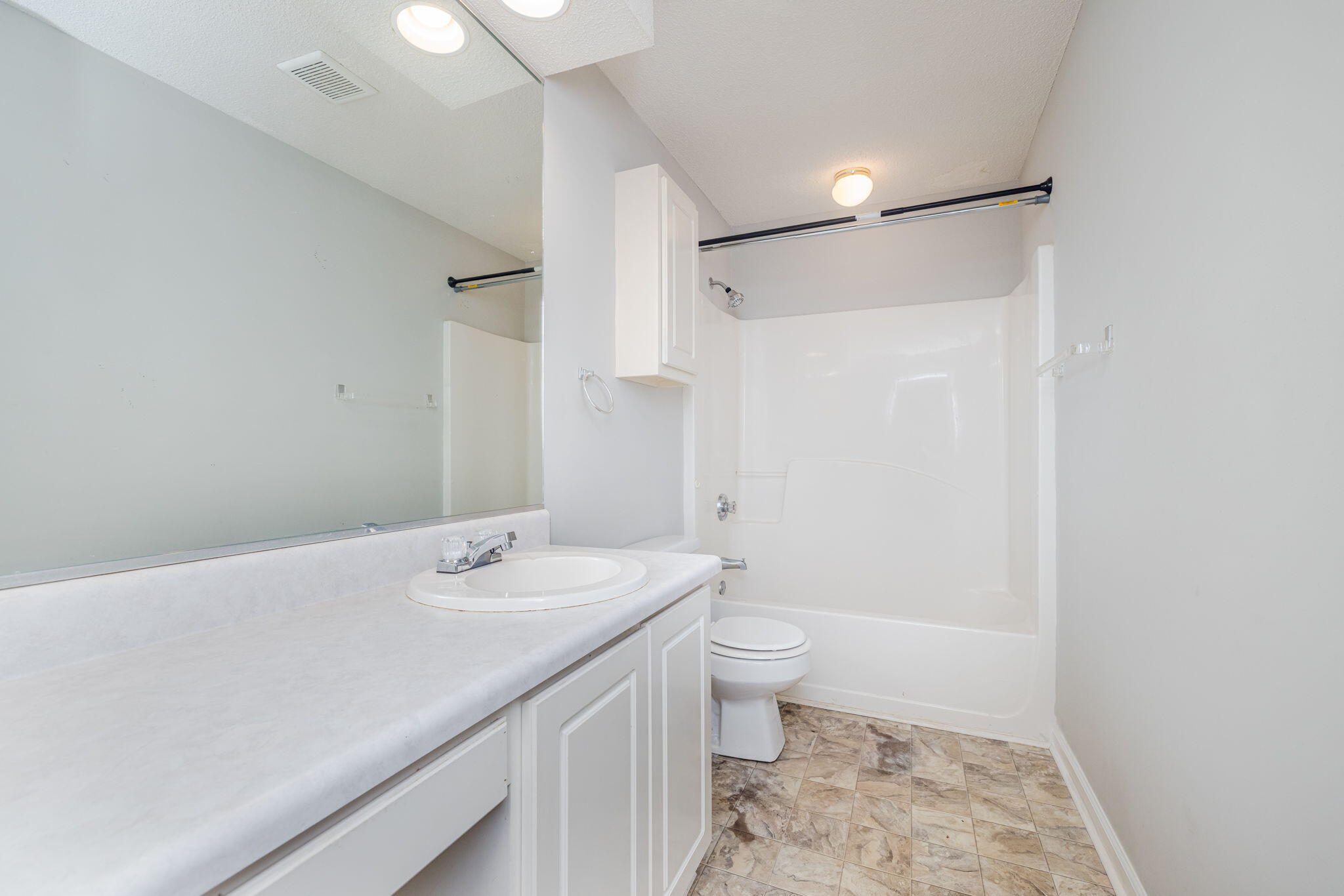 300 Nevis Drive Property Photo 20