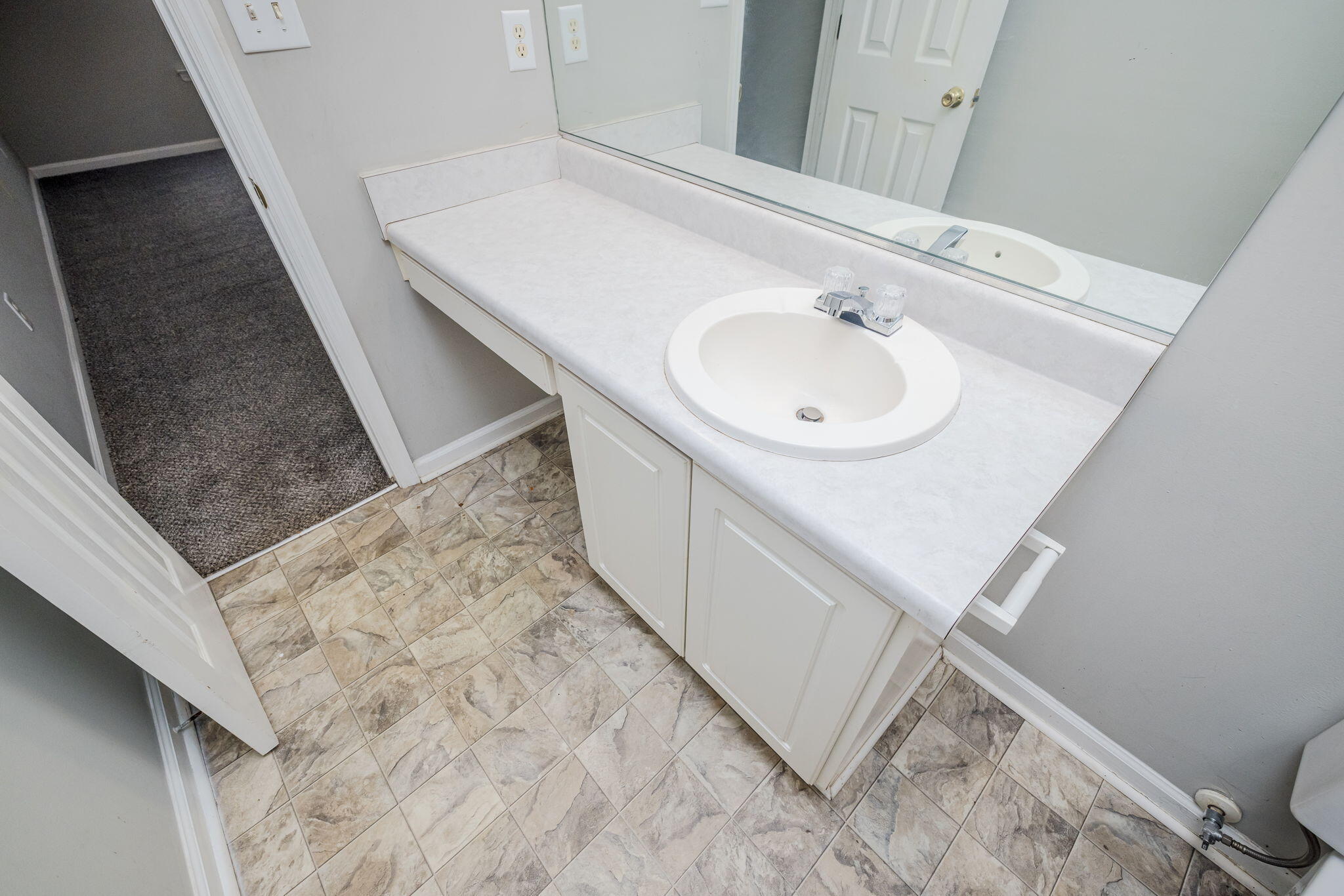 300 Nevis Drive Property Photo 22