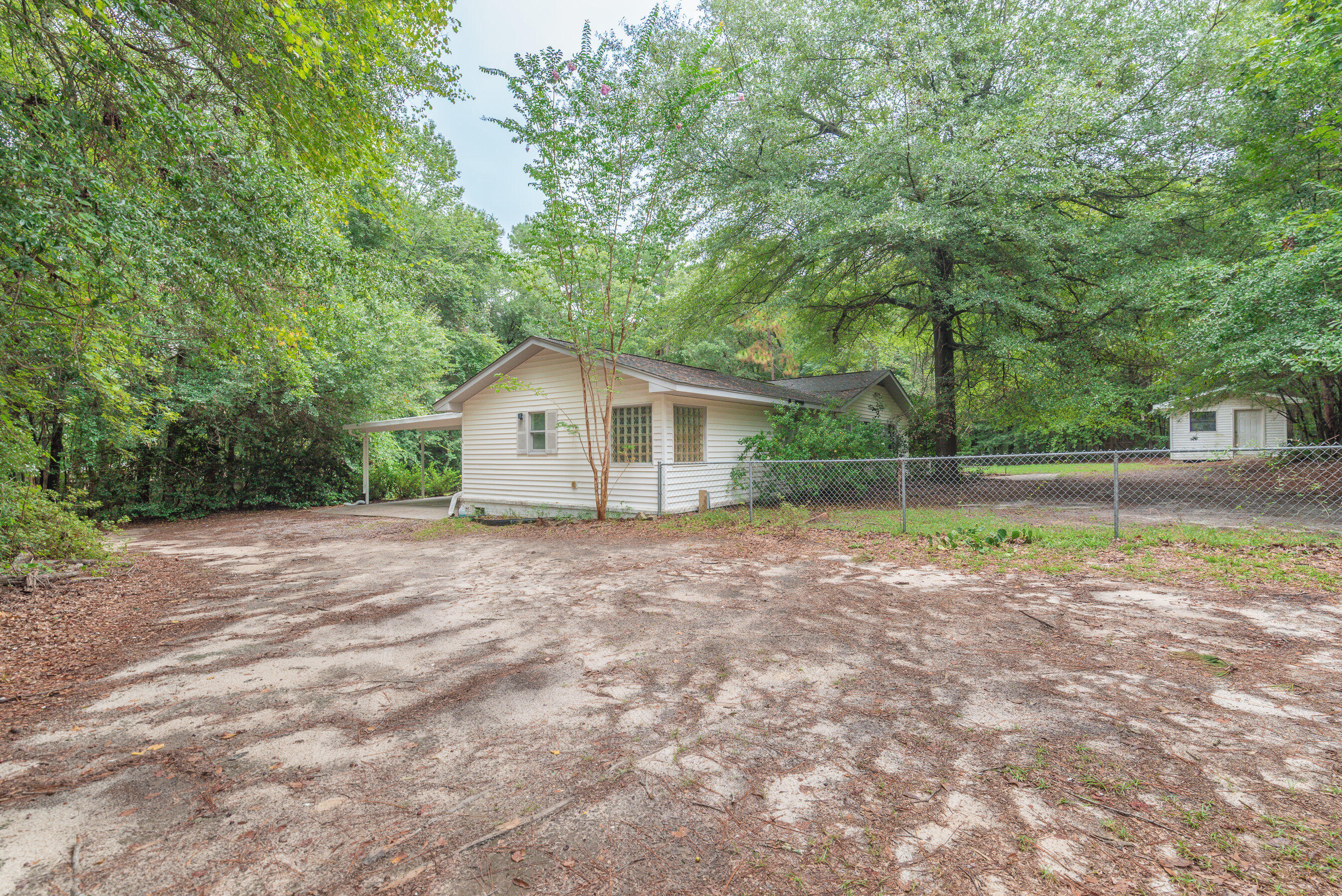 783 S Main Street Property Photo 1