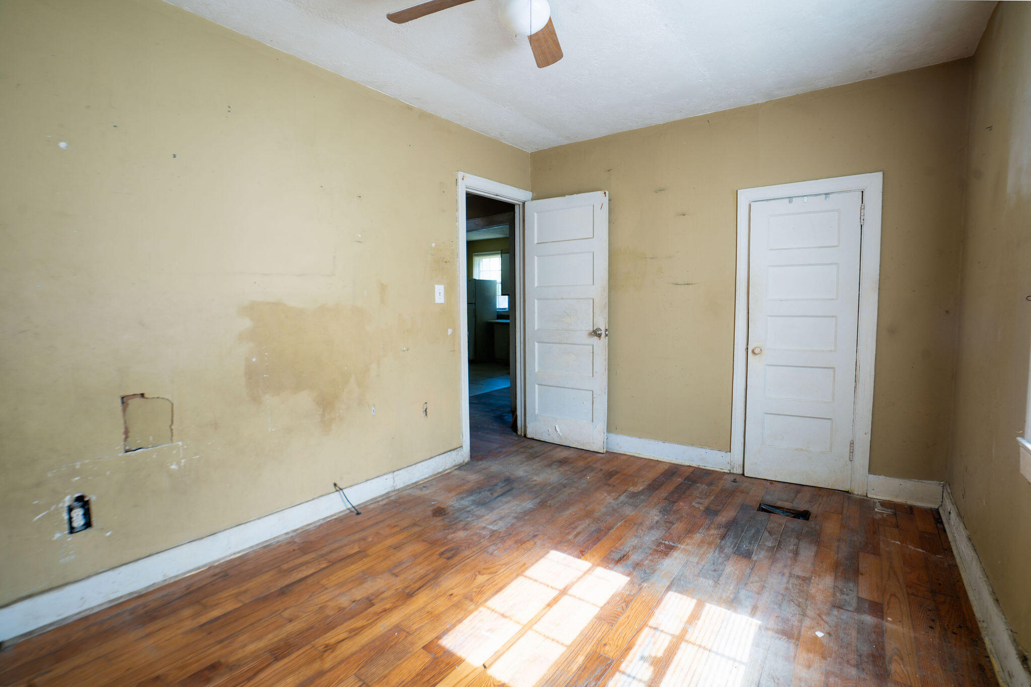 2135 Shirley Avenue Property Photo 12