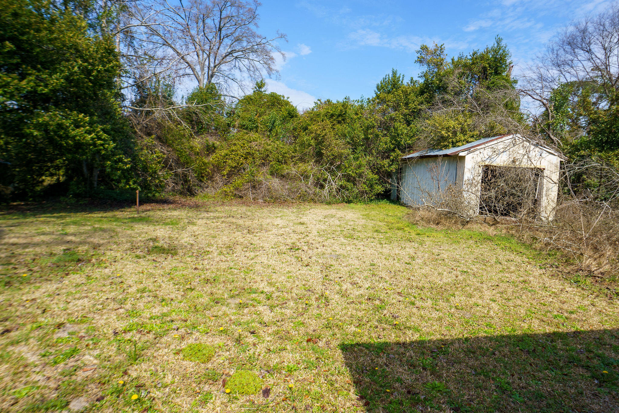 2135 Shirley Avenue Property Photo 16