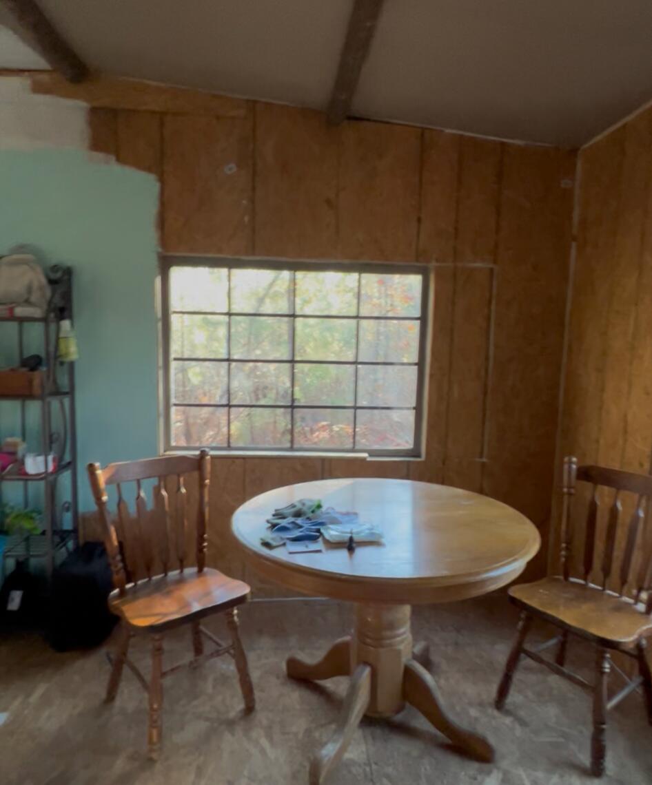 109 Tomahawk Trail Property Photo 4