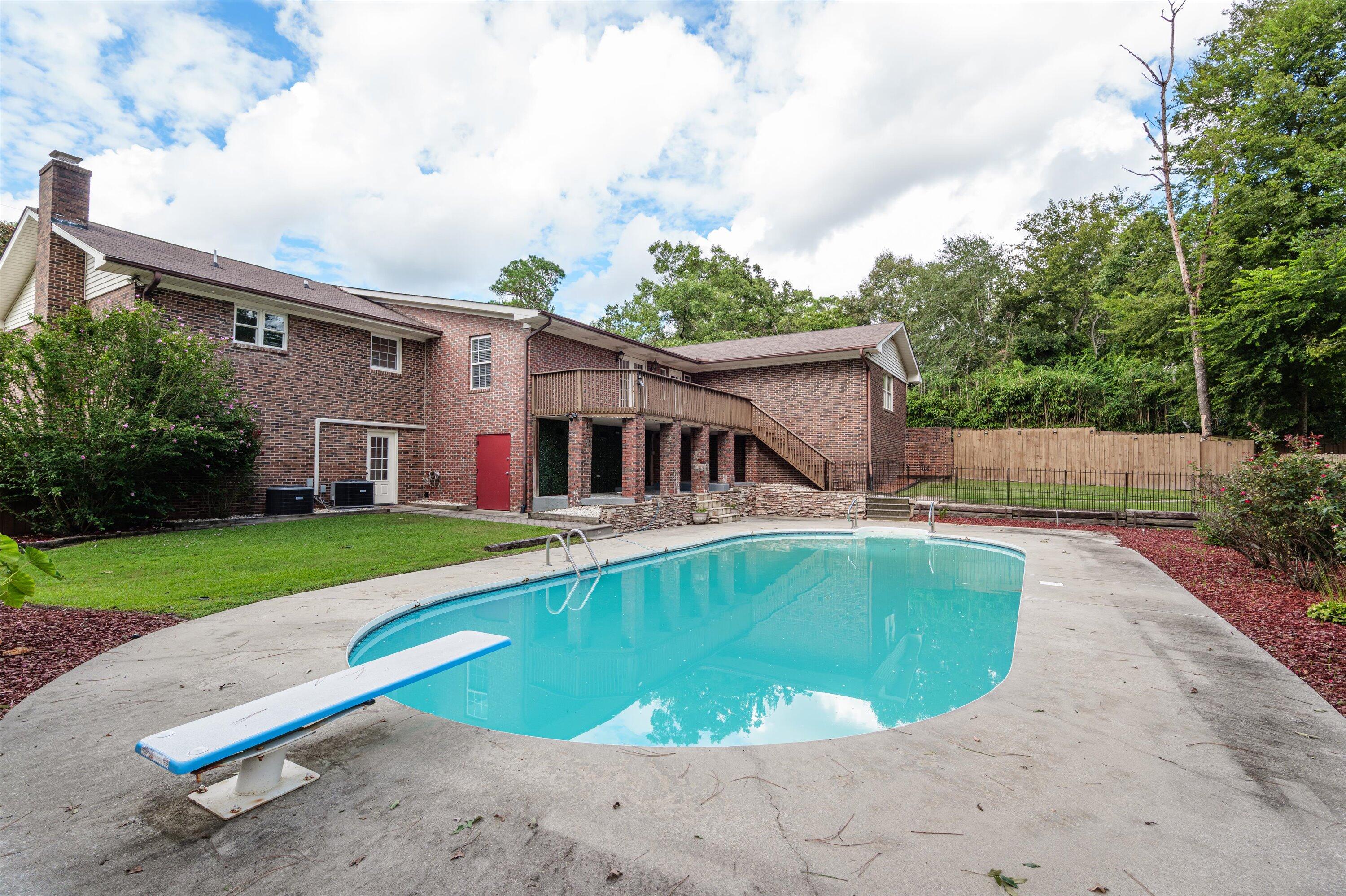 117 Ridgecrest Road Property Photo 8