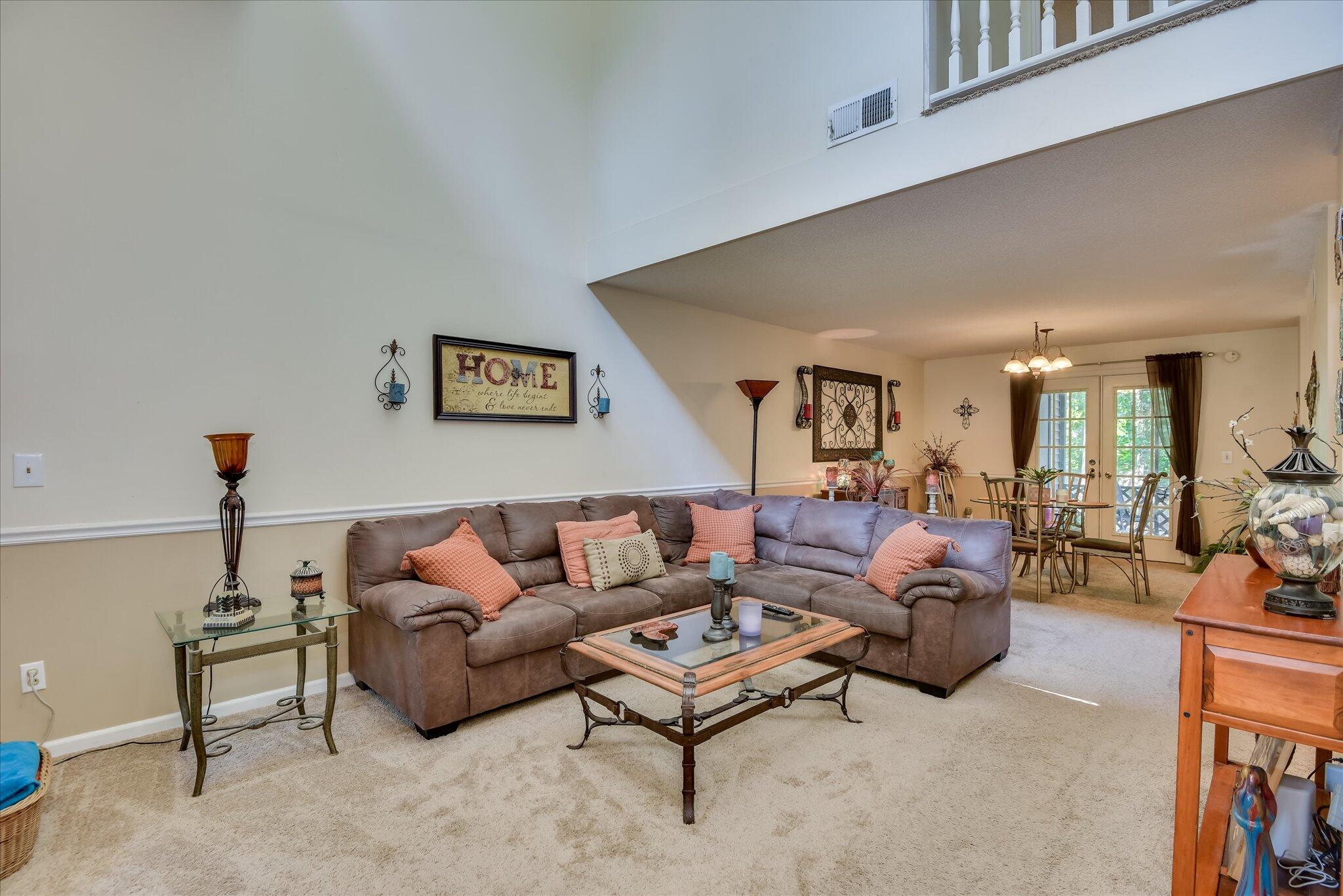 489 Creekwalk Circle Property Photo 6