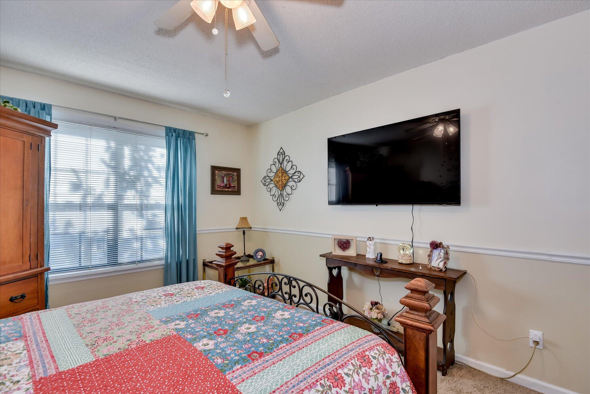 489 Creekwalk Circle Property Photo 17