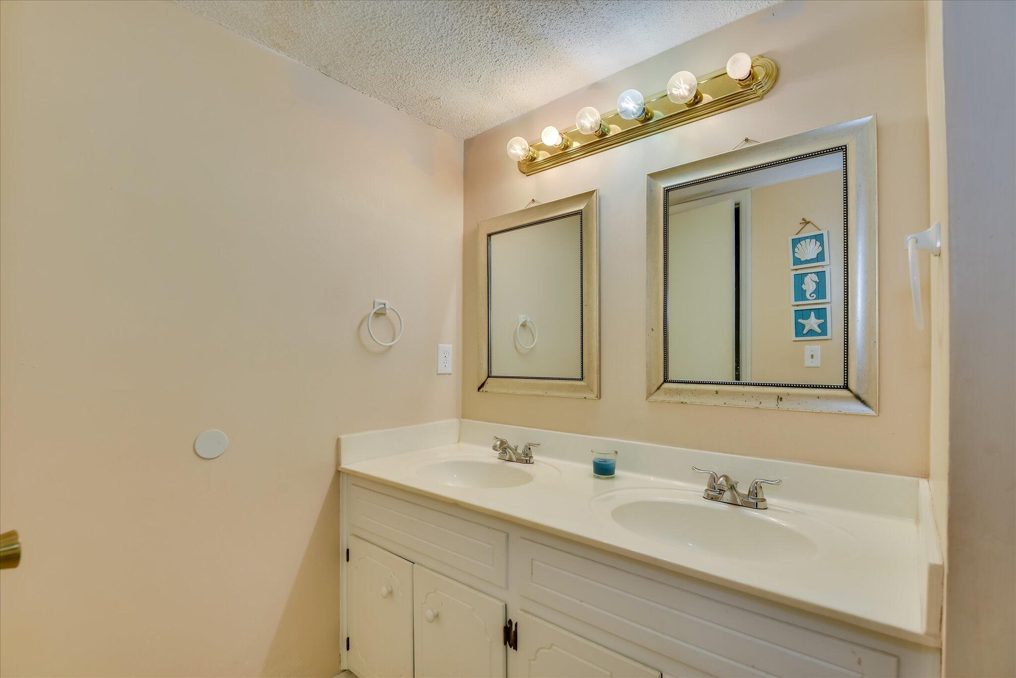 489 Creekwalk Circle Property Photo 19
