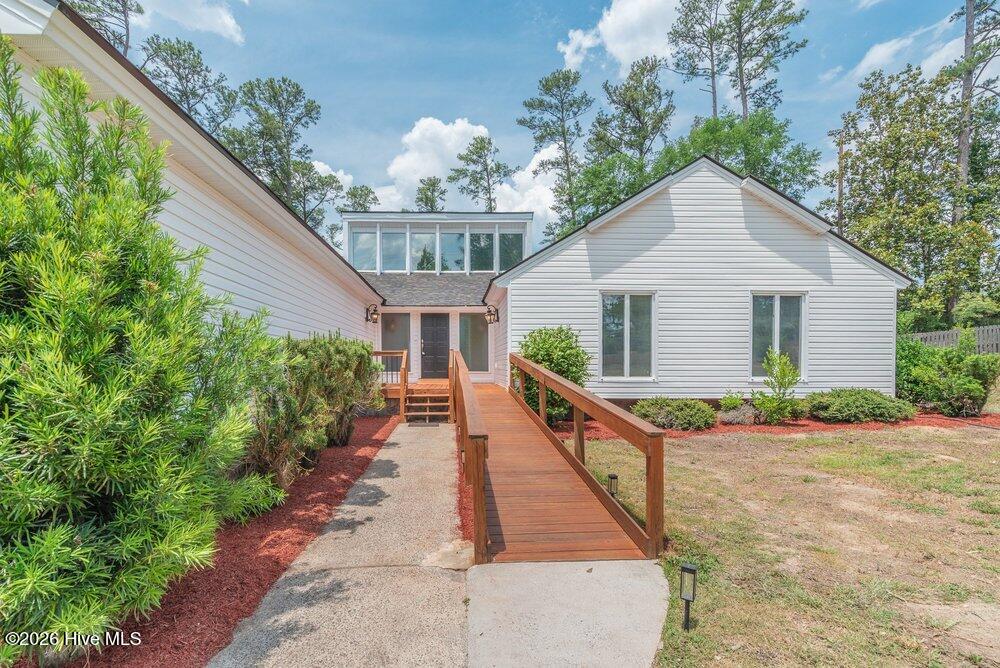 3075 Walton Way Property Photo 28