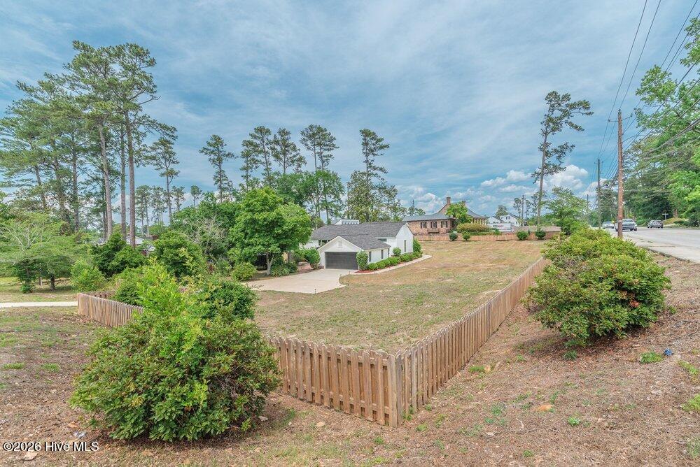 3075 Walton Way Property Photo 54