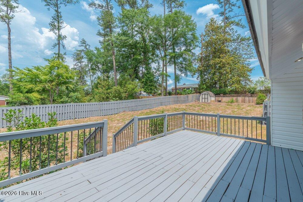 3075 Walton Way Property Photo 61