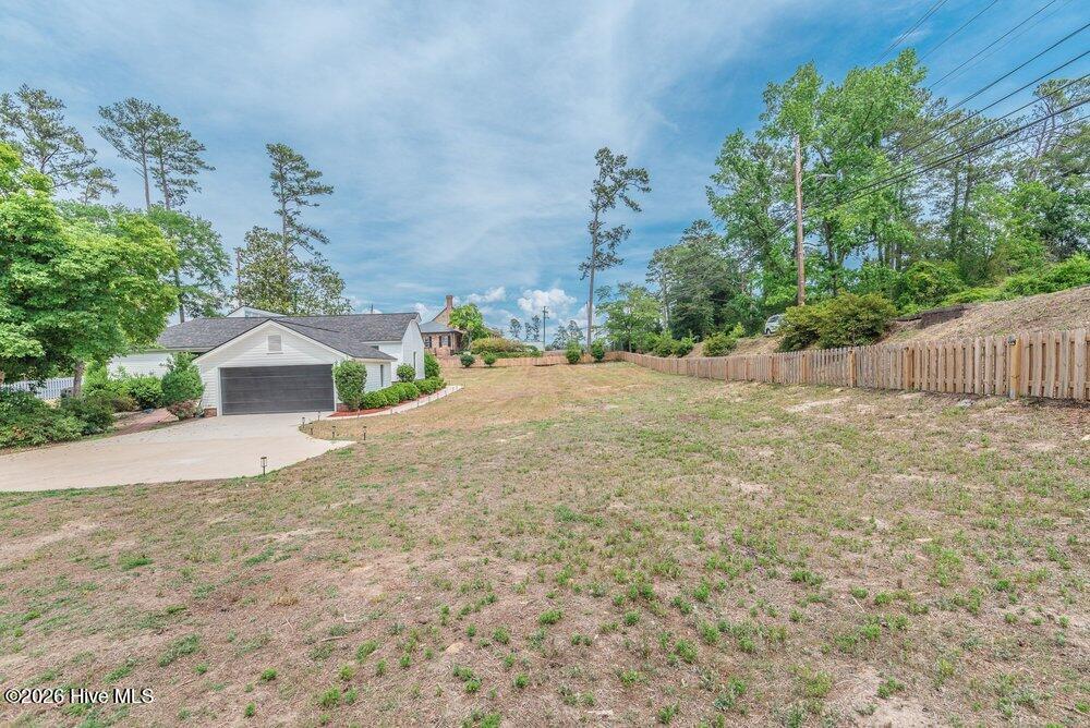 3075 Walton Way Property Photo 64