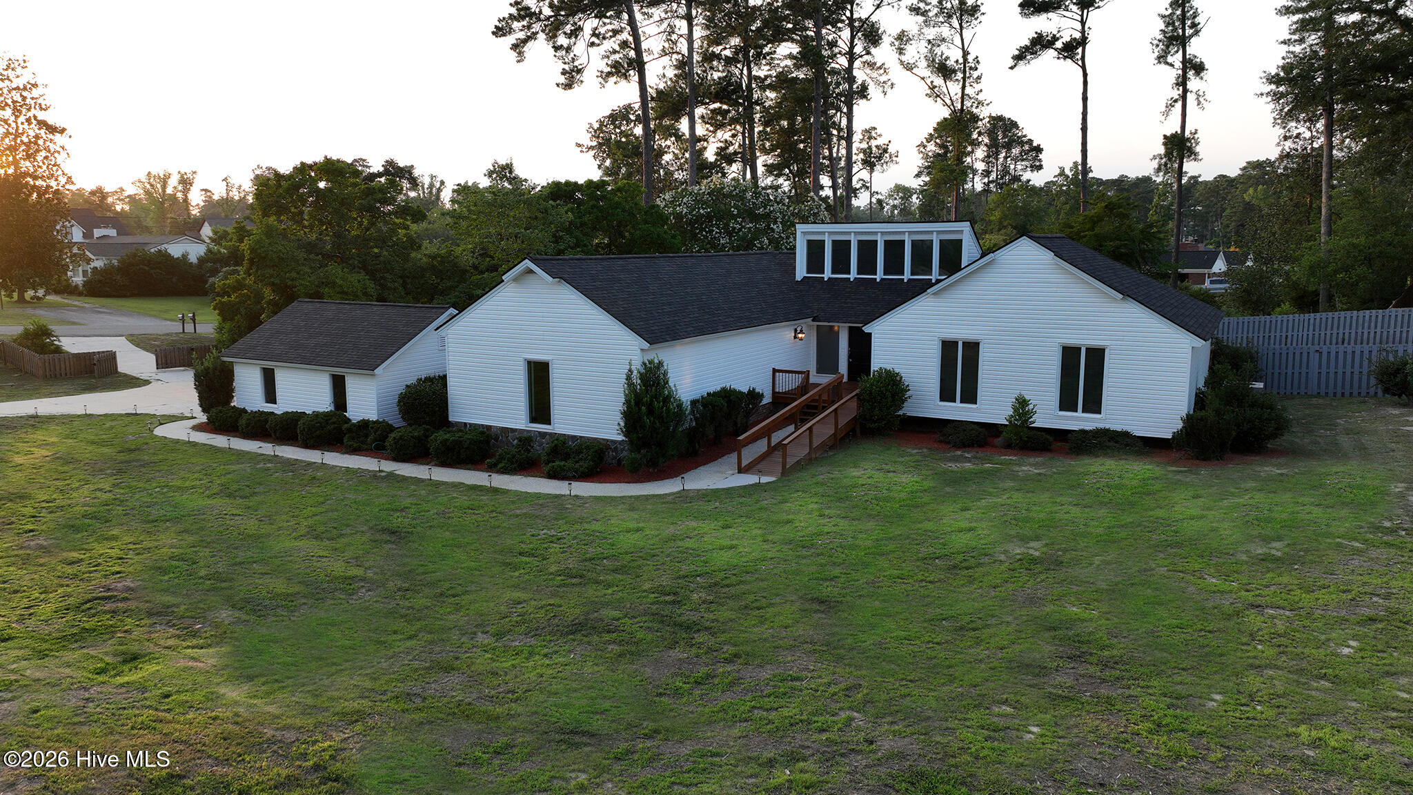 3075 Walton Way Property Photo 87