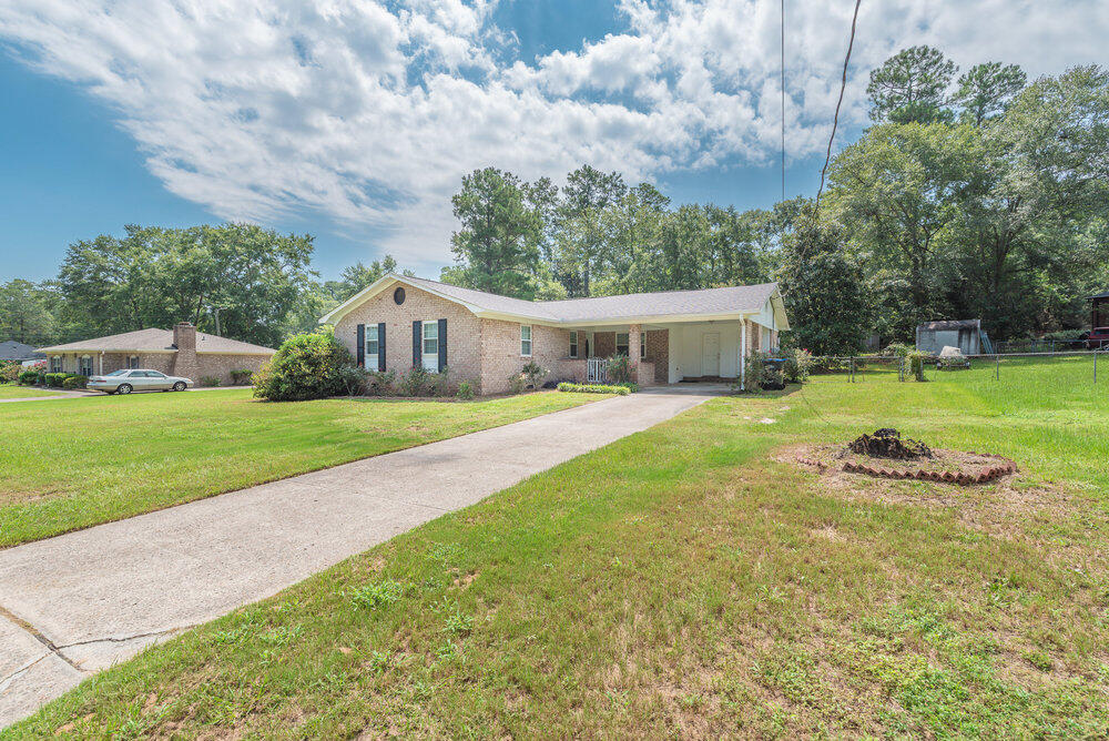4034 Burning Tree Lane Property Photo 3