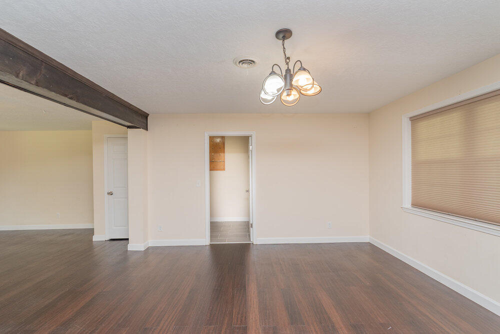 4034 Burning Tree Lane Property Photo 14