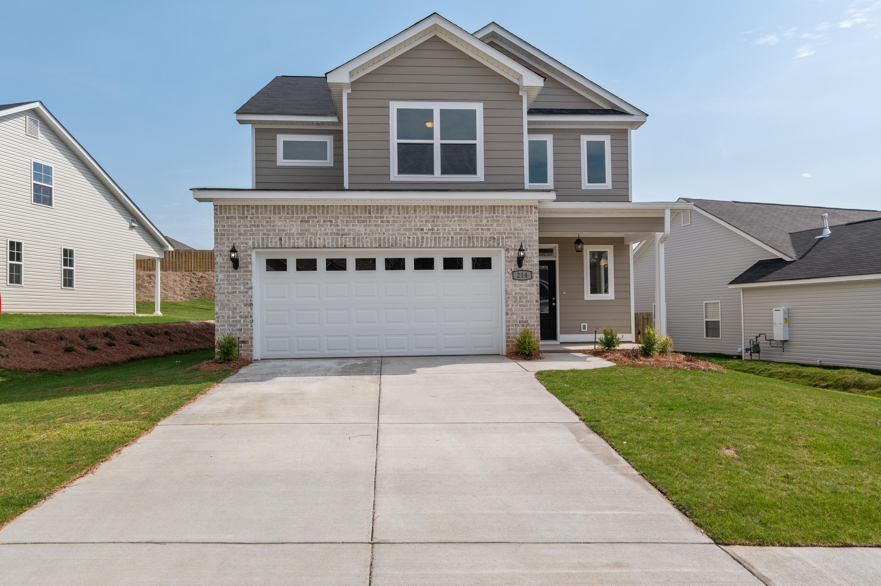 214 Dublin Loop Property Photo 1
