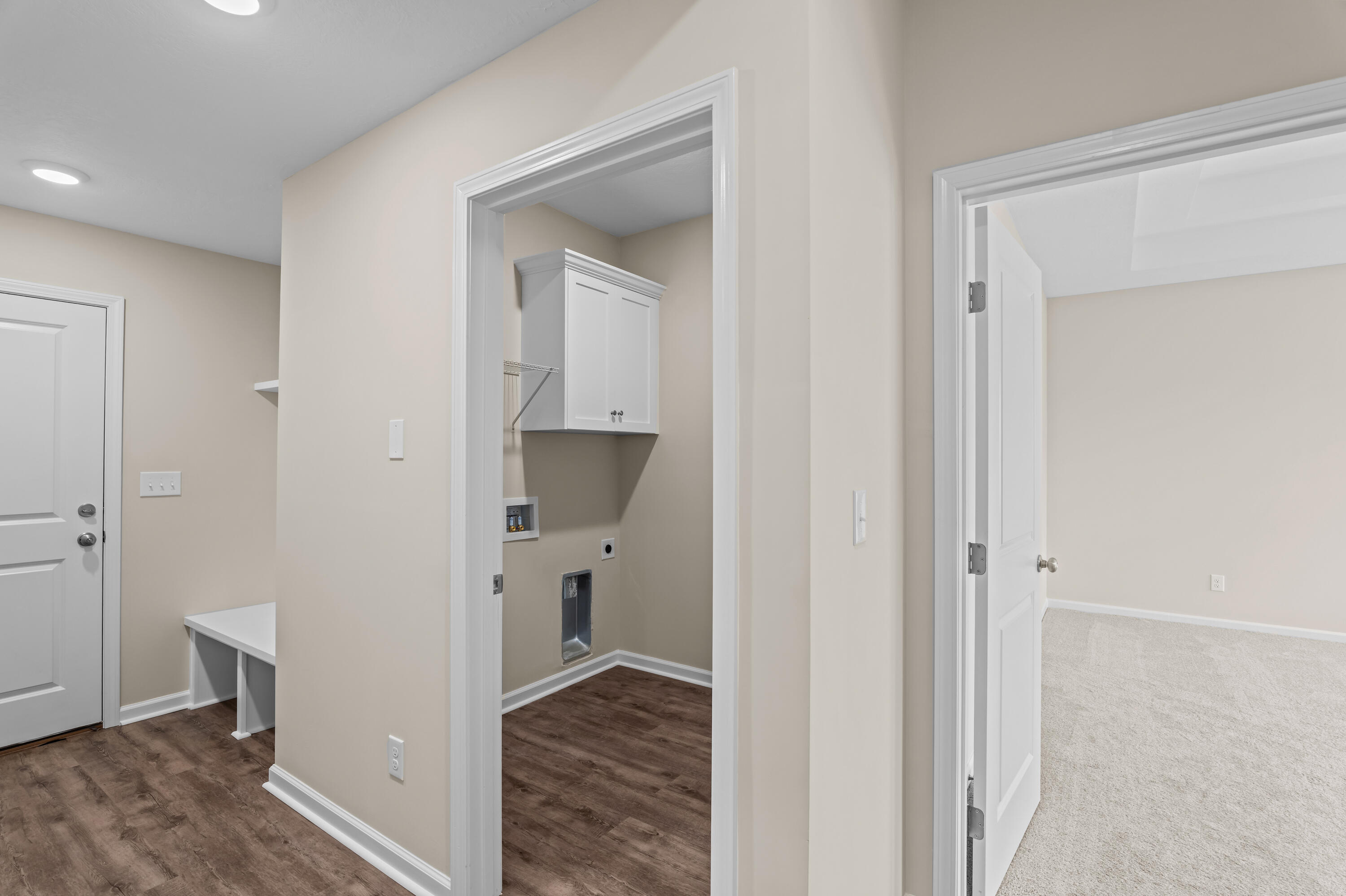 210 Dublin Loop Property Photo 19