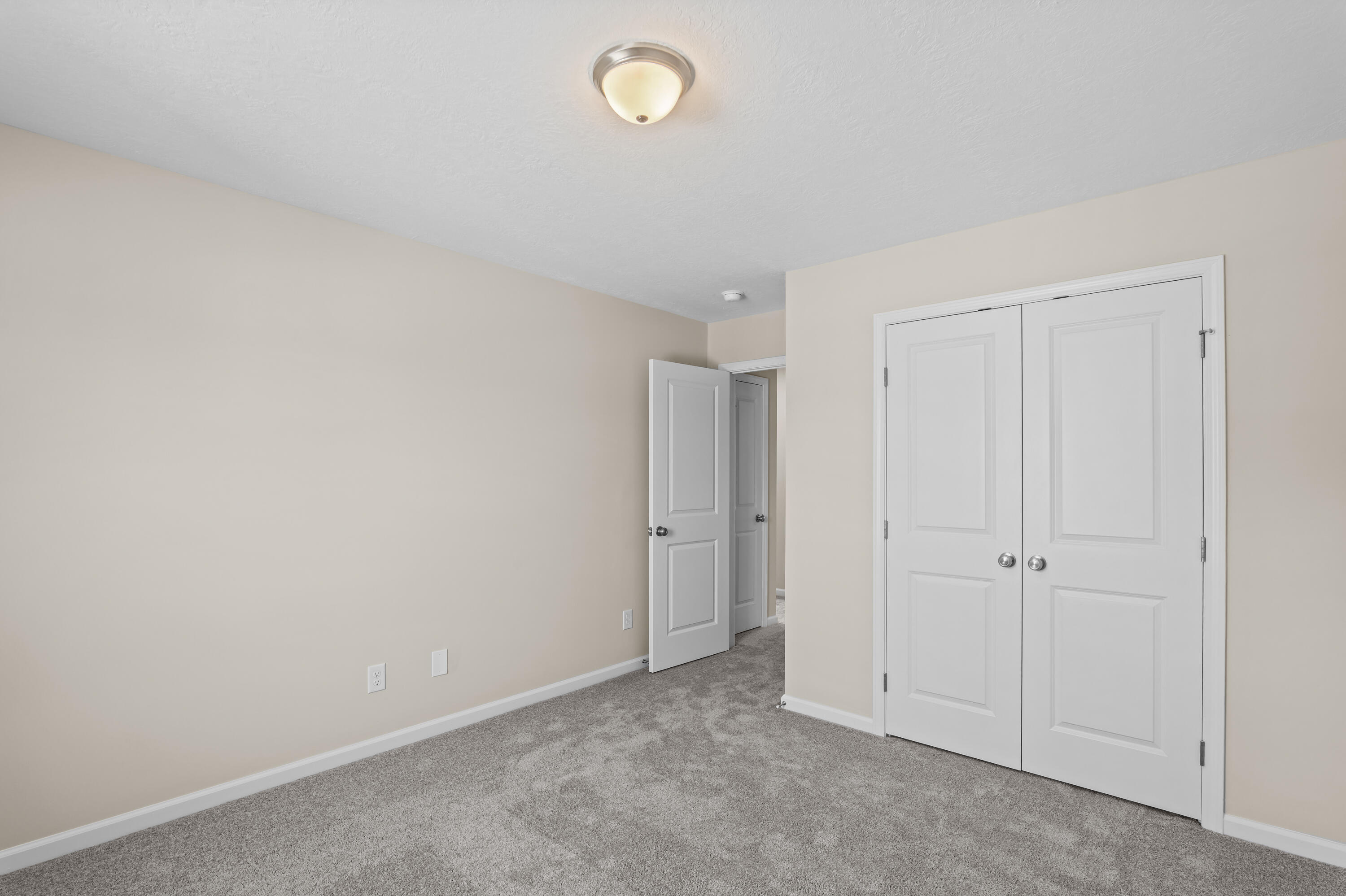 210 Dublin Loop Property Photo 31