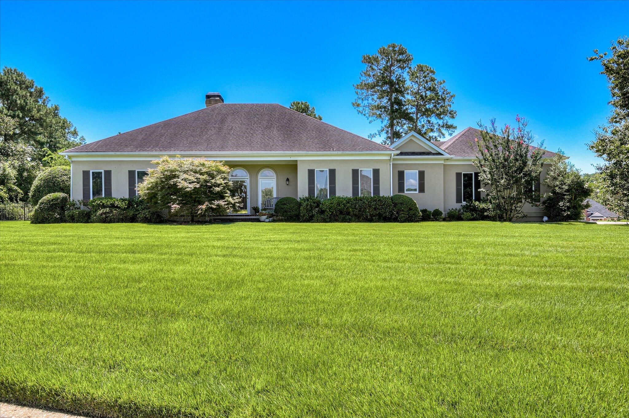 4234 Riverside Drive Property Photo 1