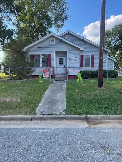 117 E 13th Street Property Photo 1