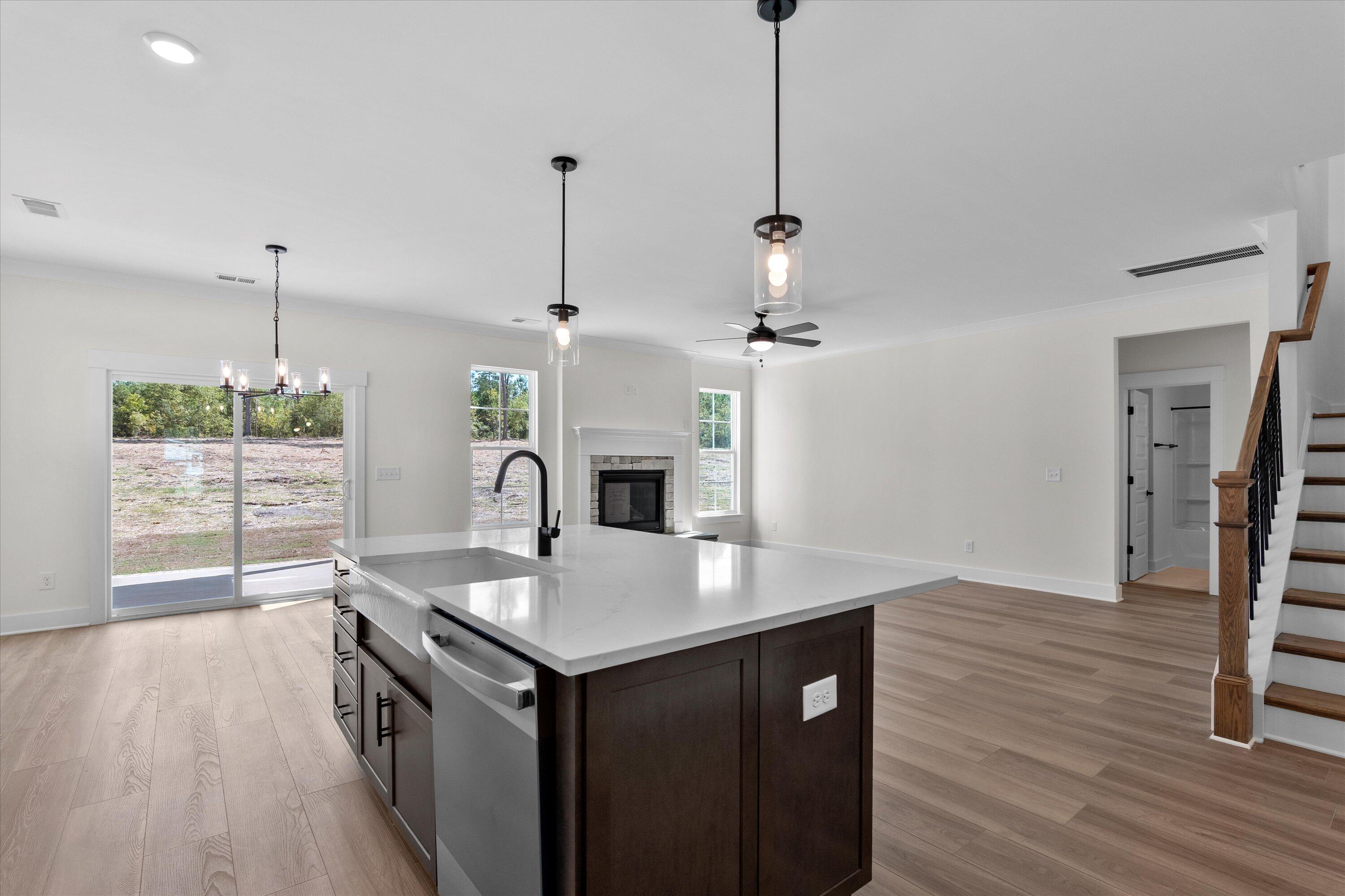 7106 Snap Spur Circle Property Photo 12