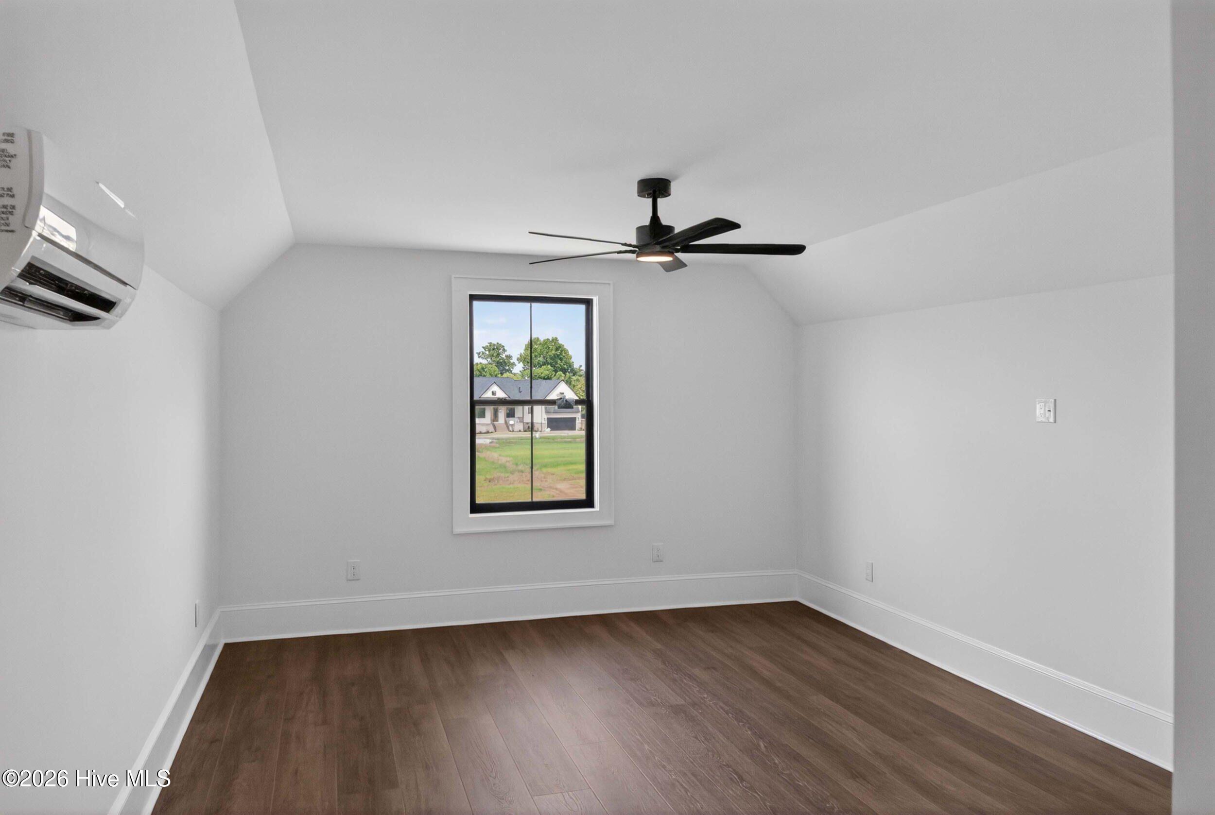1504 Satilla Place Property Photo 63