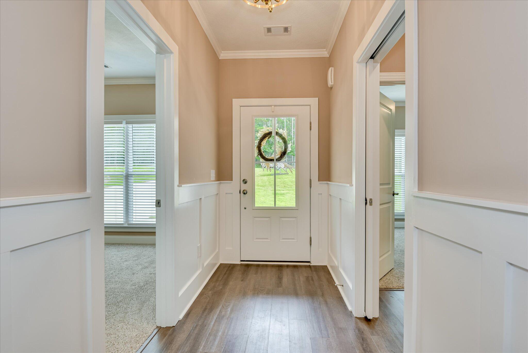 105 Stonebridge Loop Property Photo 6