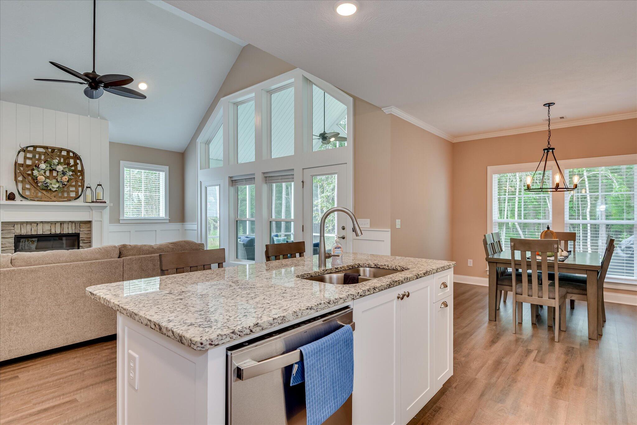 105 Stonebridge Loop Property Photo 19