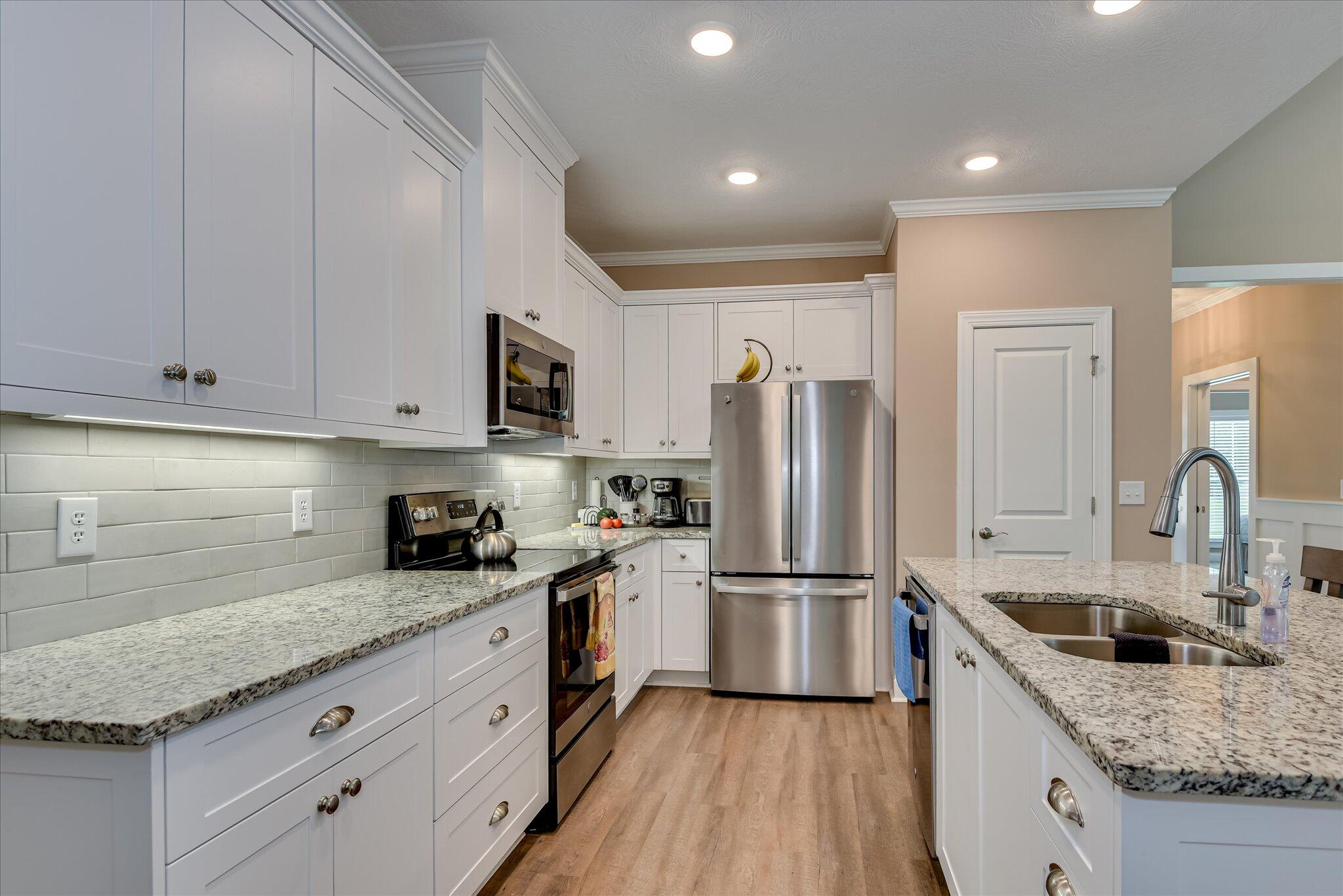 105 Stonebridge Loop Property Photo 20