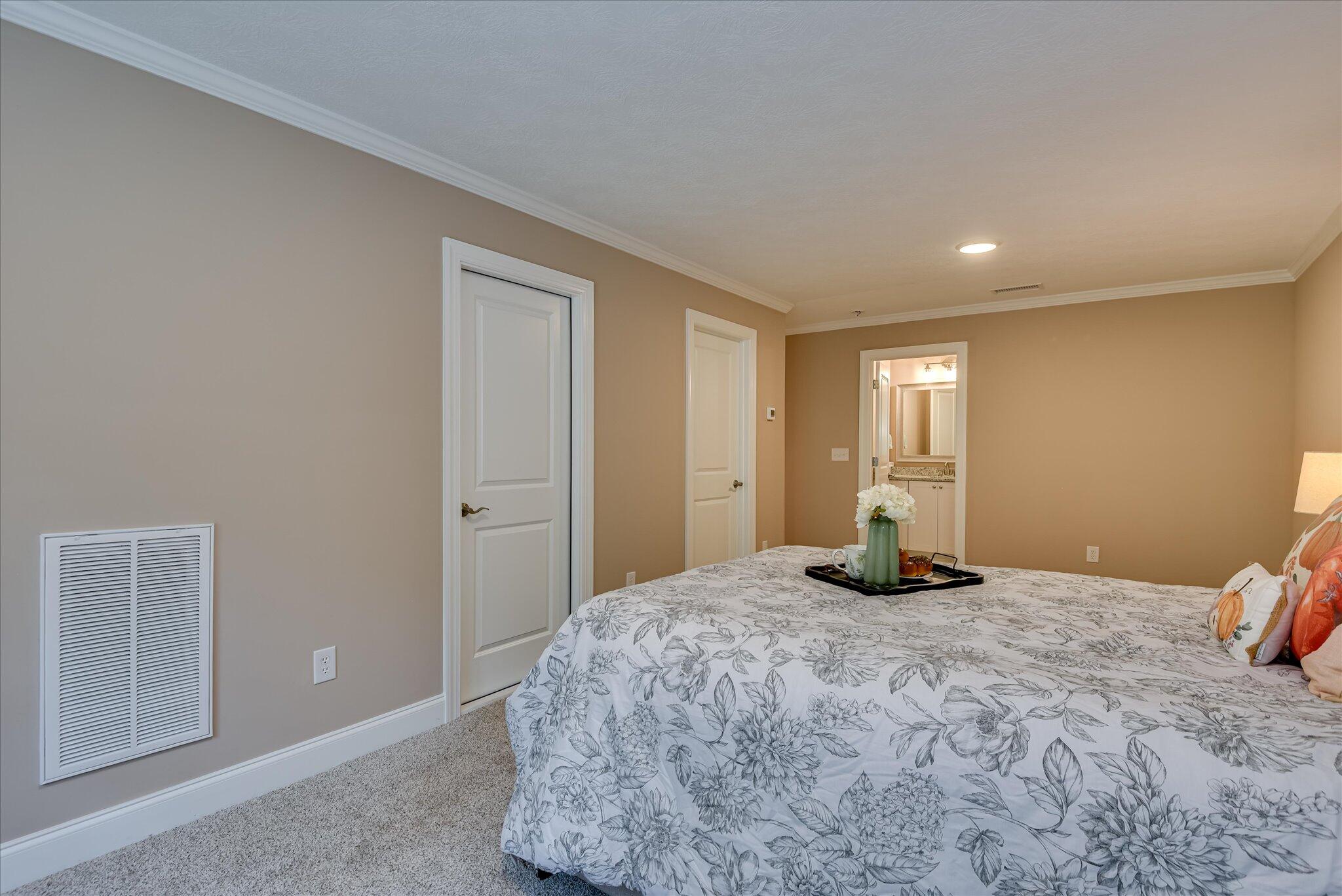 105 Stonebridge Loop Property Photo 39