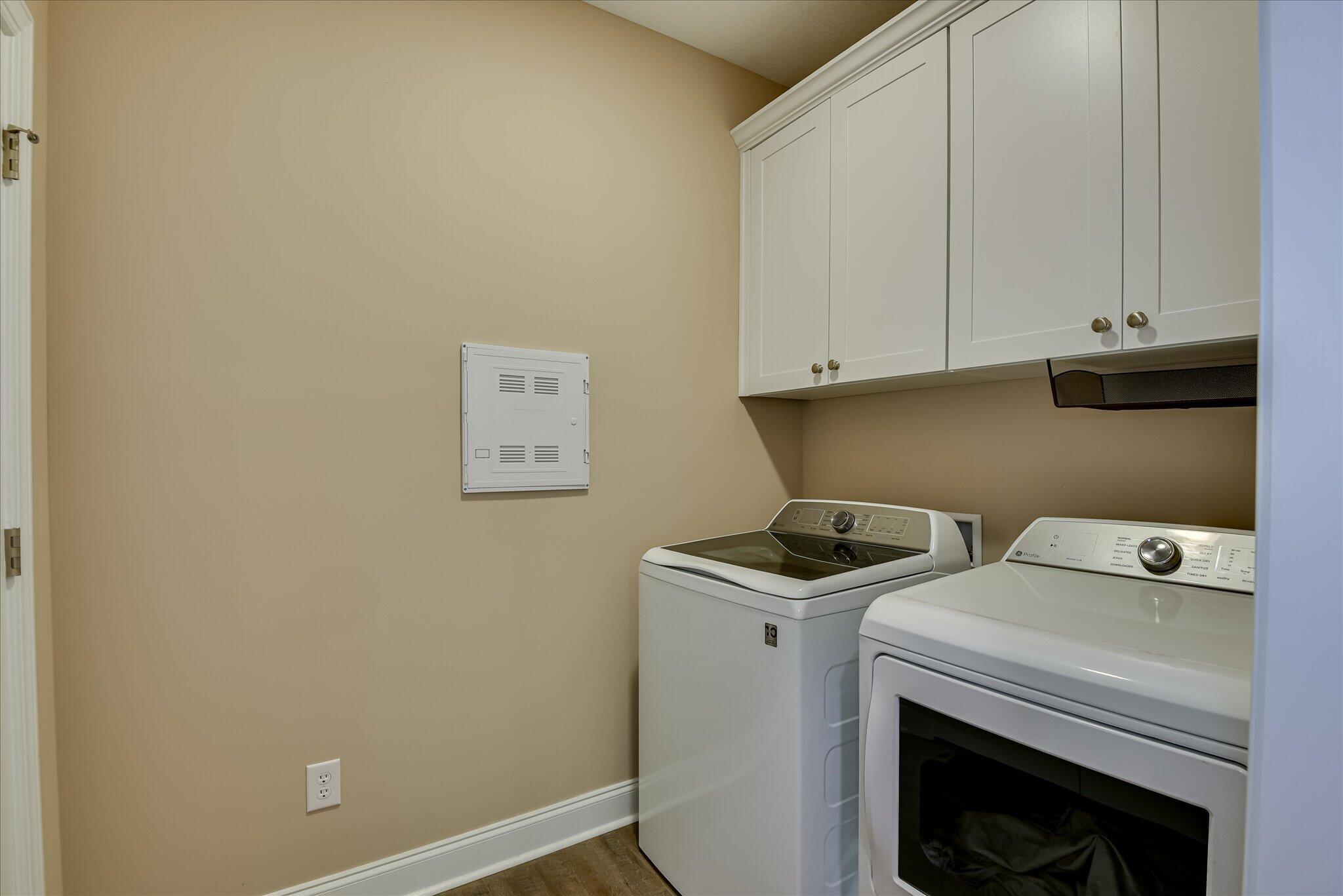 105 Stonebridge Loop Property Photo 44