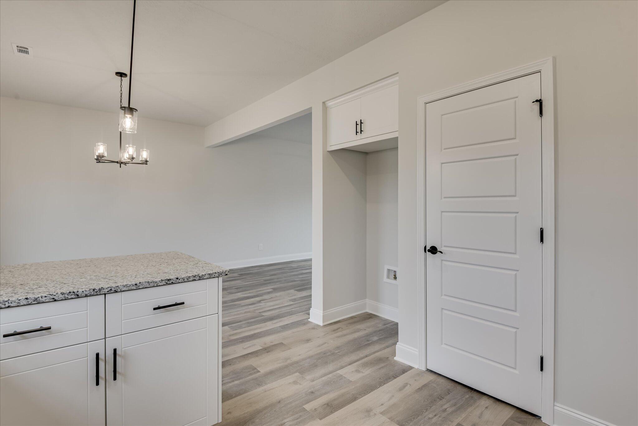 279 Bay Meadows Drive Property Photo 15