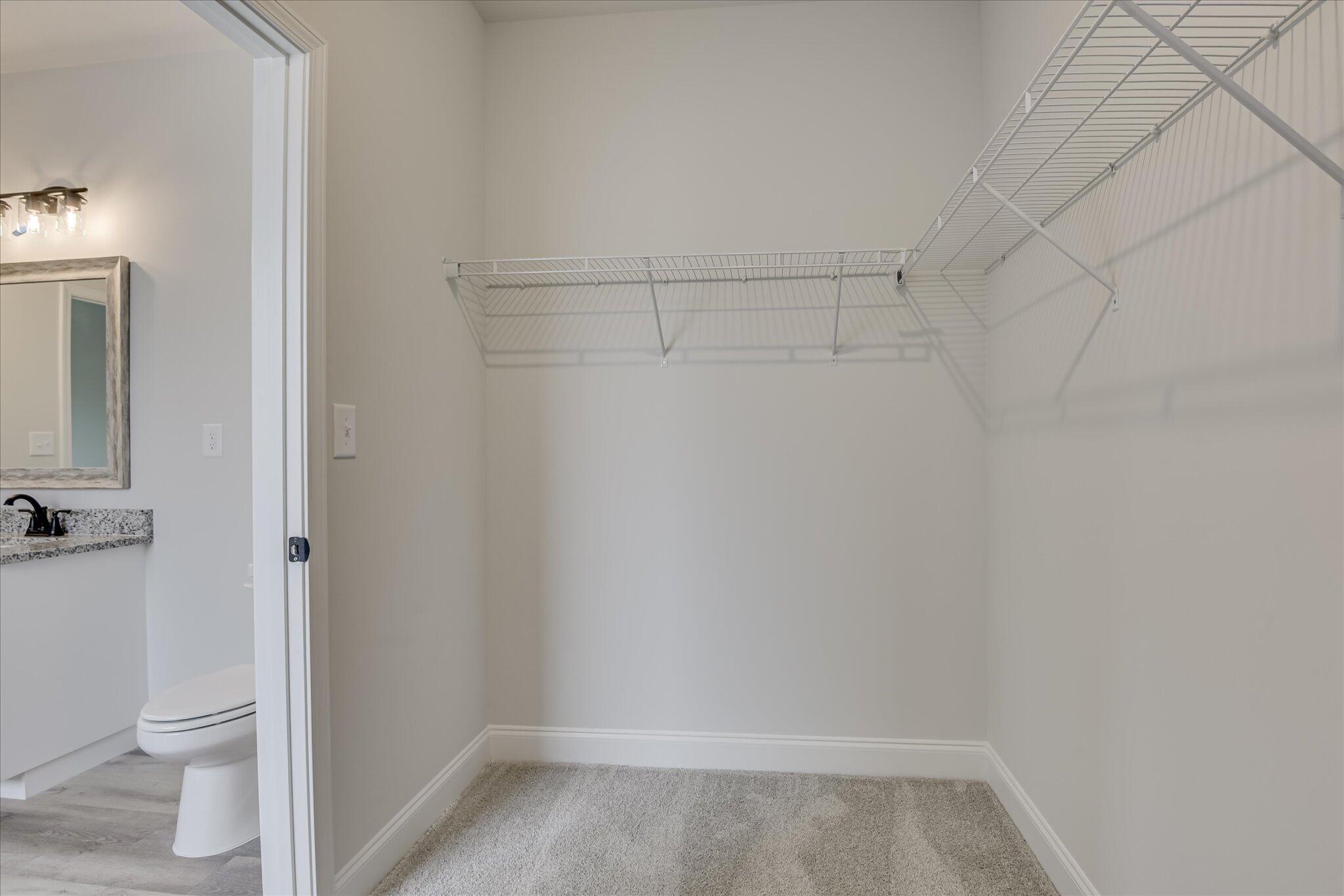279 Bay Meadows Drive Property Photo 32