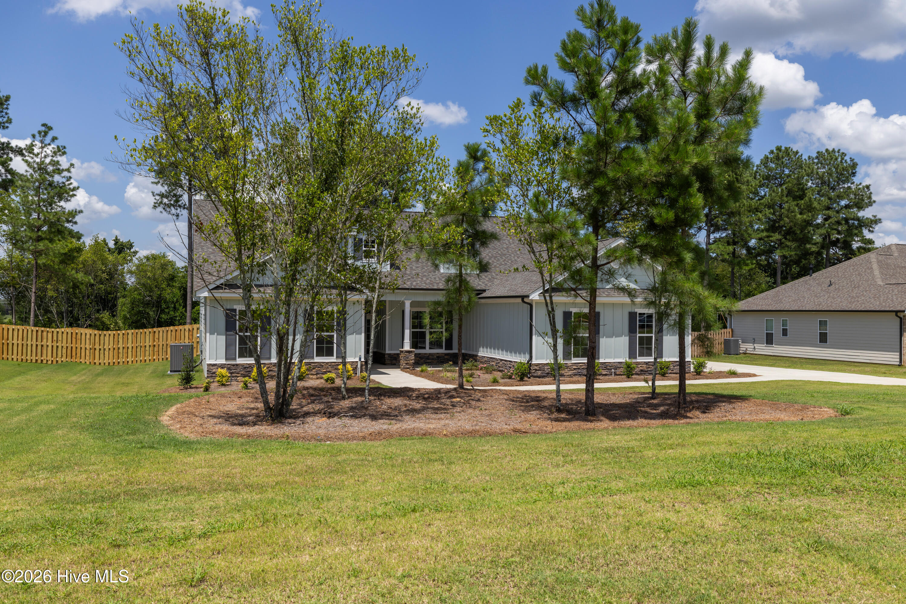 1488 Bellingham Drive Property Photo 3