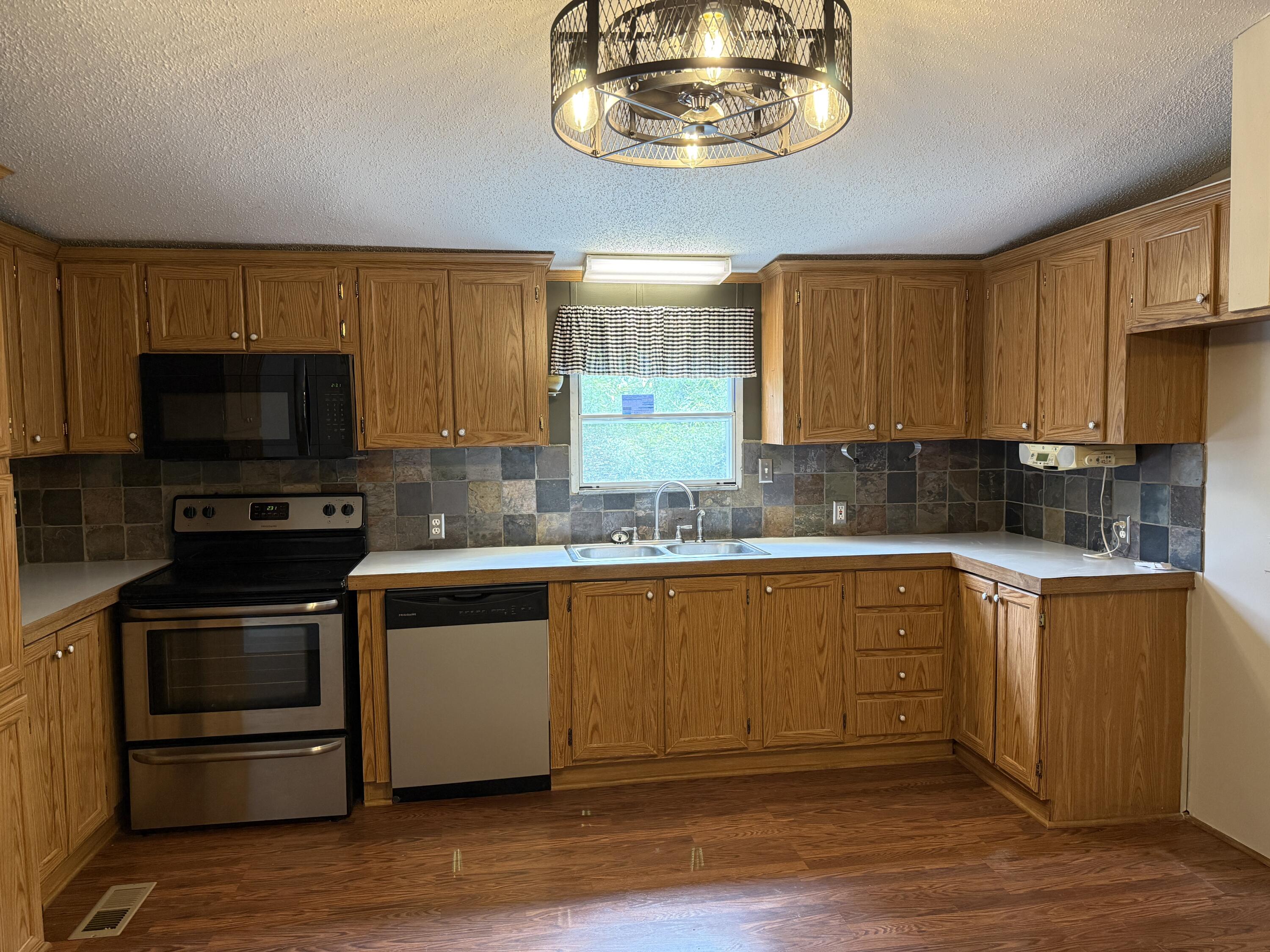 26 Flycatcher Drive Property Photo 4