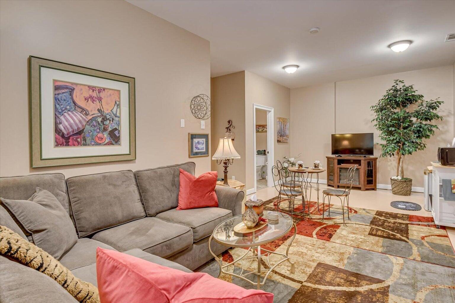 111 Ashland Drive Property Photo 49