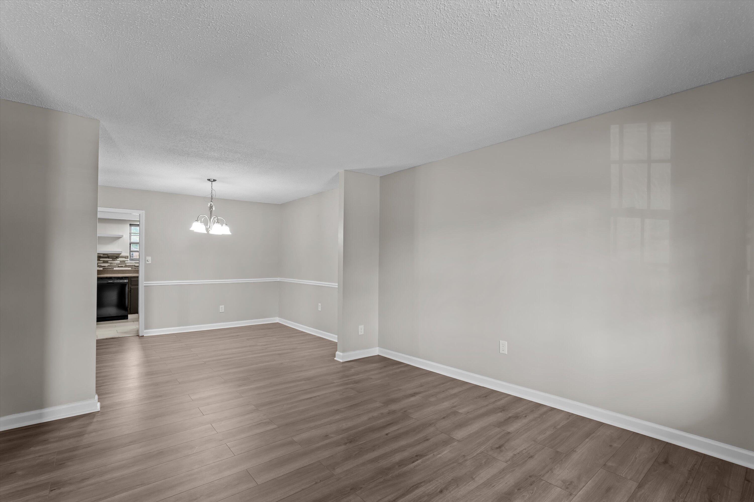 2918 Arrowhead Drive Property Photo 6