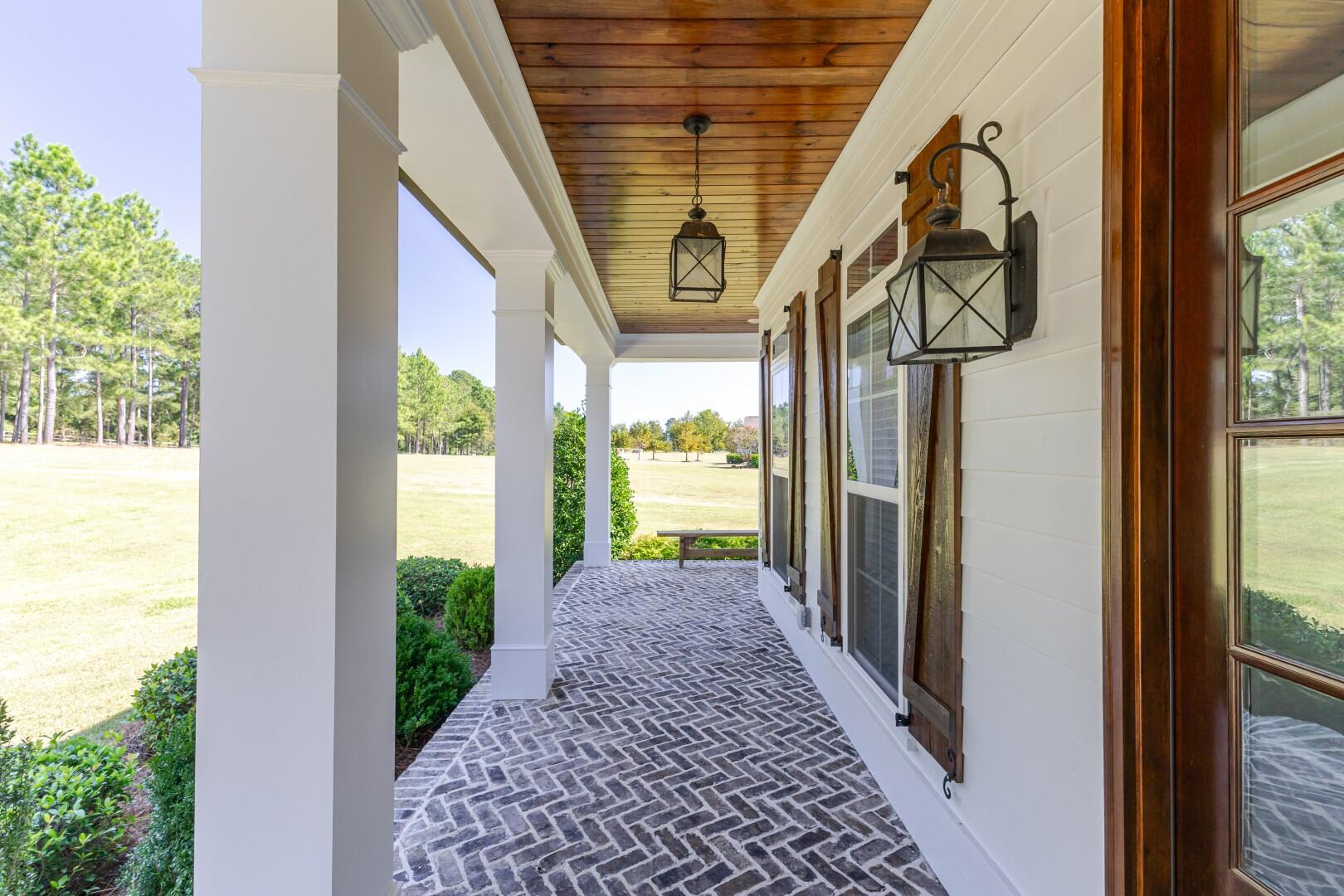 4960 White Oak Road Property Photo 10